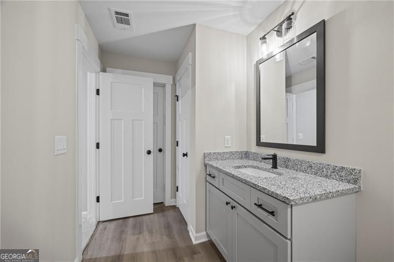 693 Racetrack Road Property Photo 39