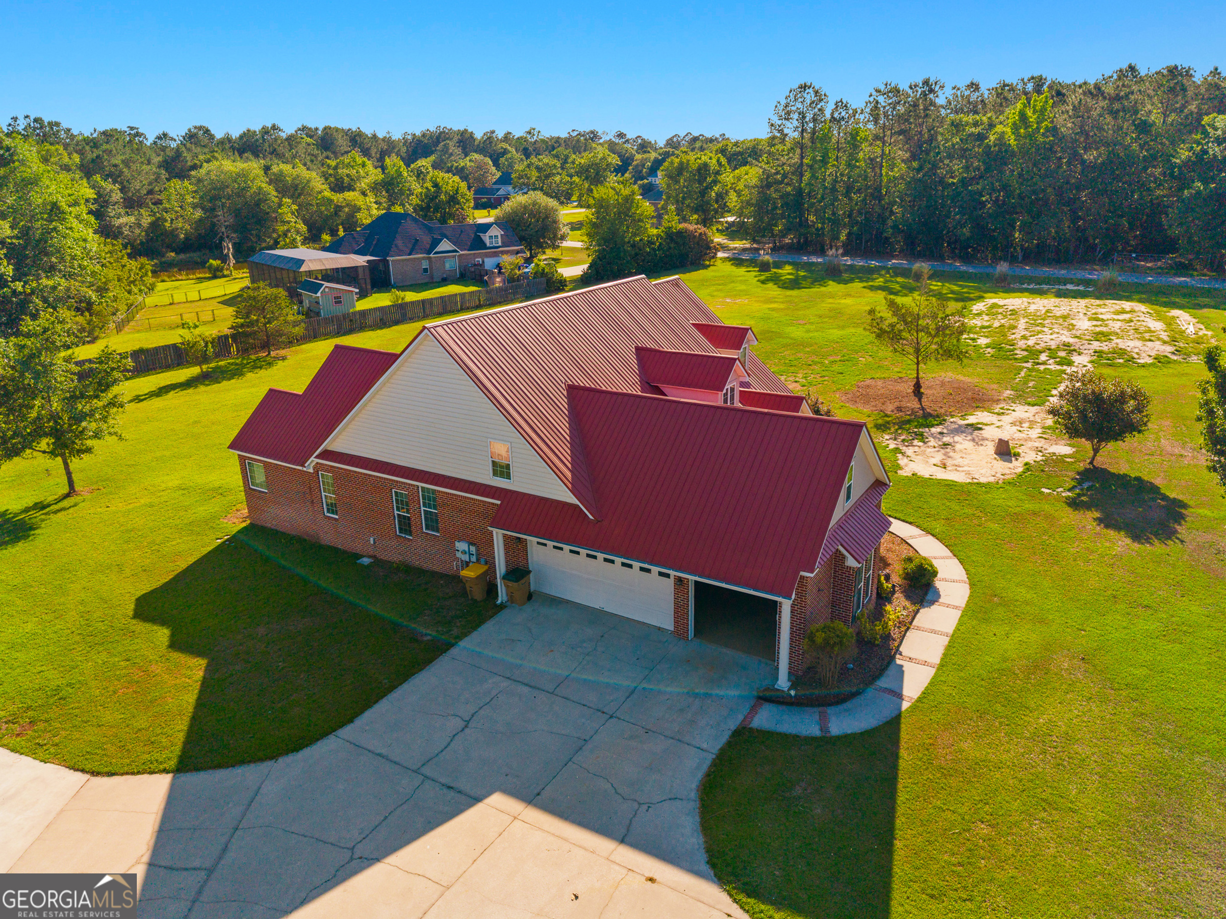 19 Hollow Oak Drive Property Photo 8