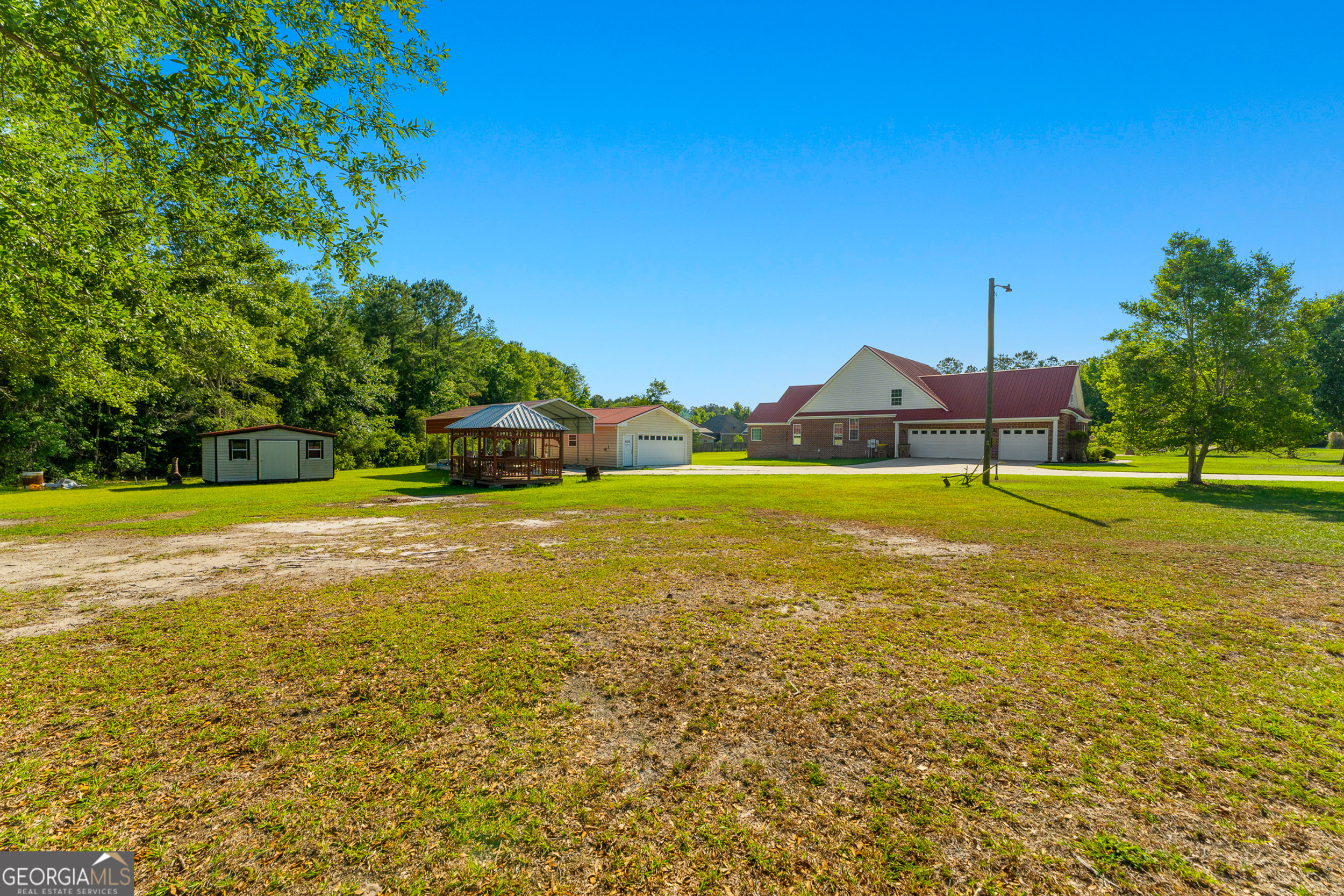 19 Hollow Oak Drive Property Photo 14