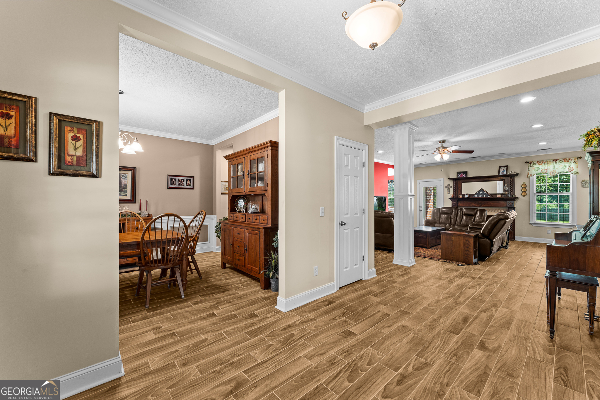 19 Hollow Oak Drive Property Photo 17