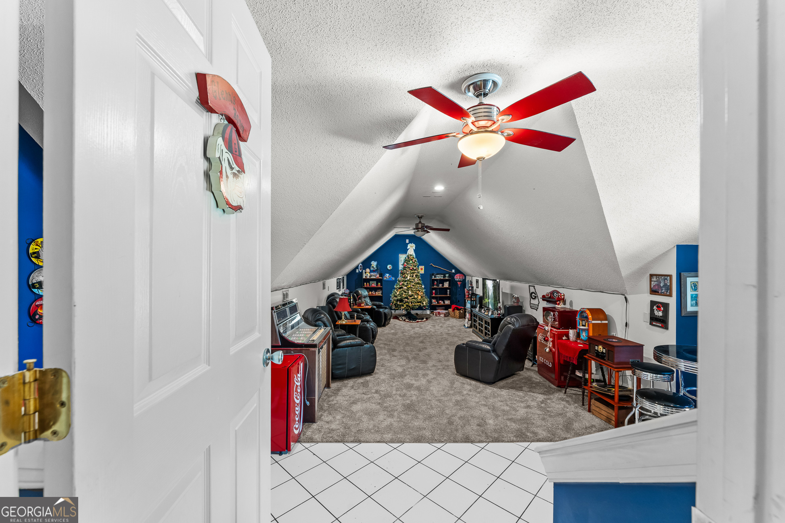 19 Hollow Oak Drive Property Photo 39
