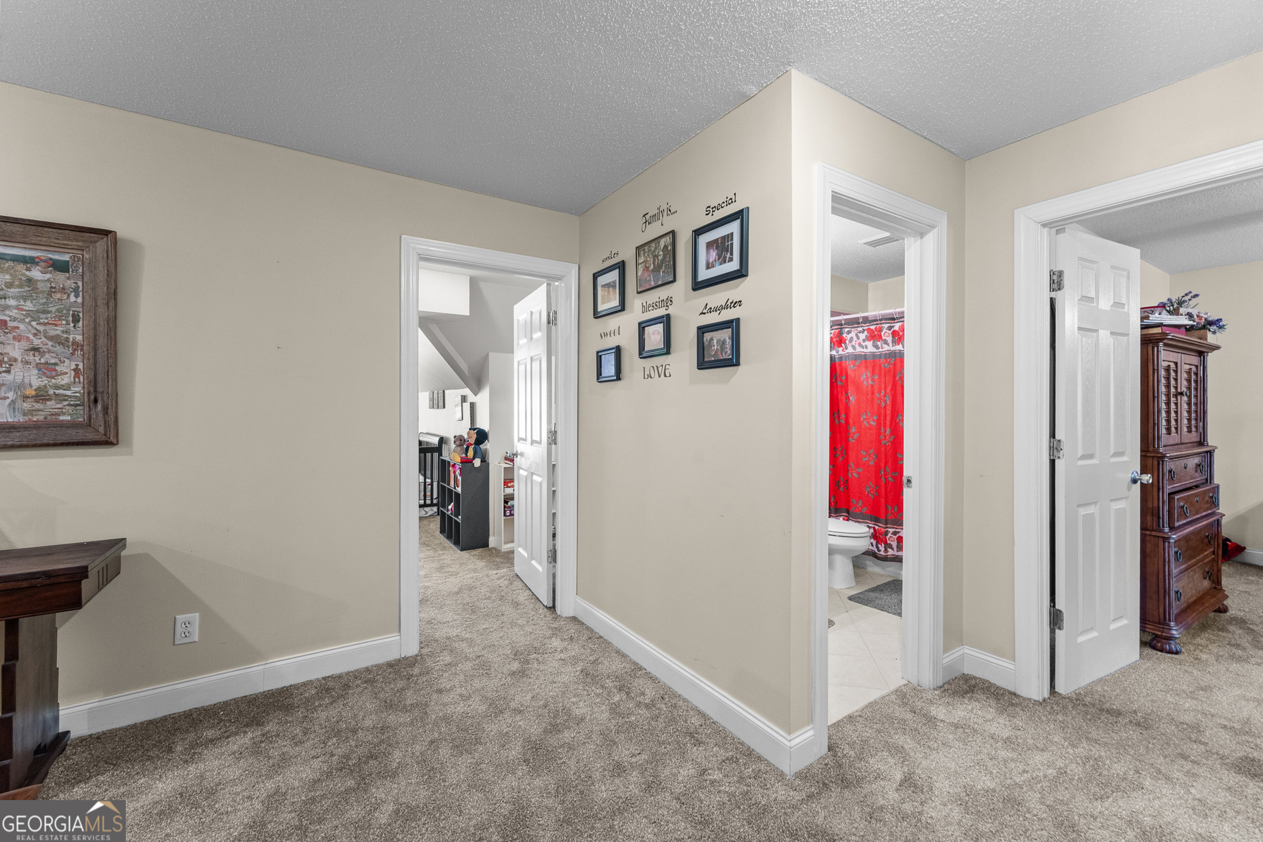 19 Hollow Oak Drive Property Photo 44