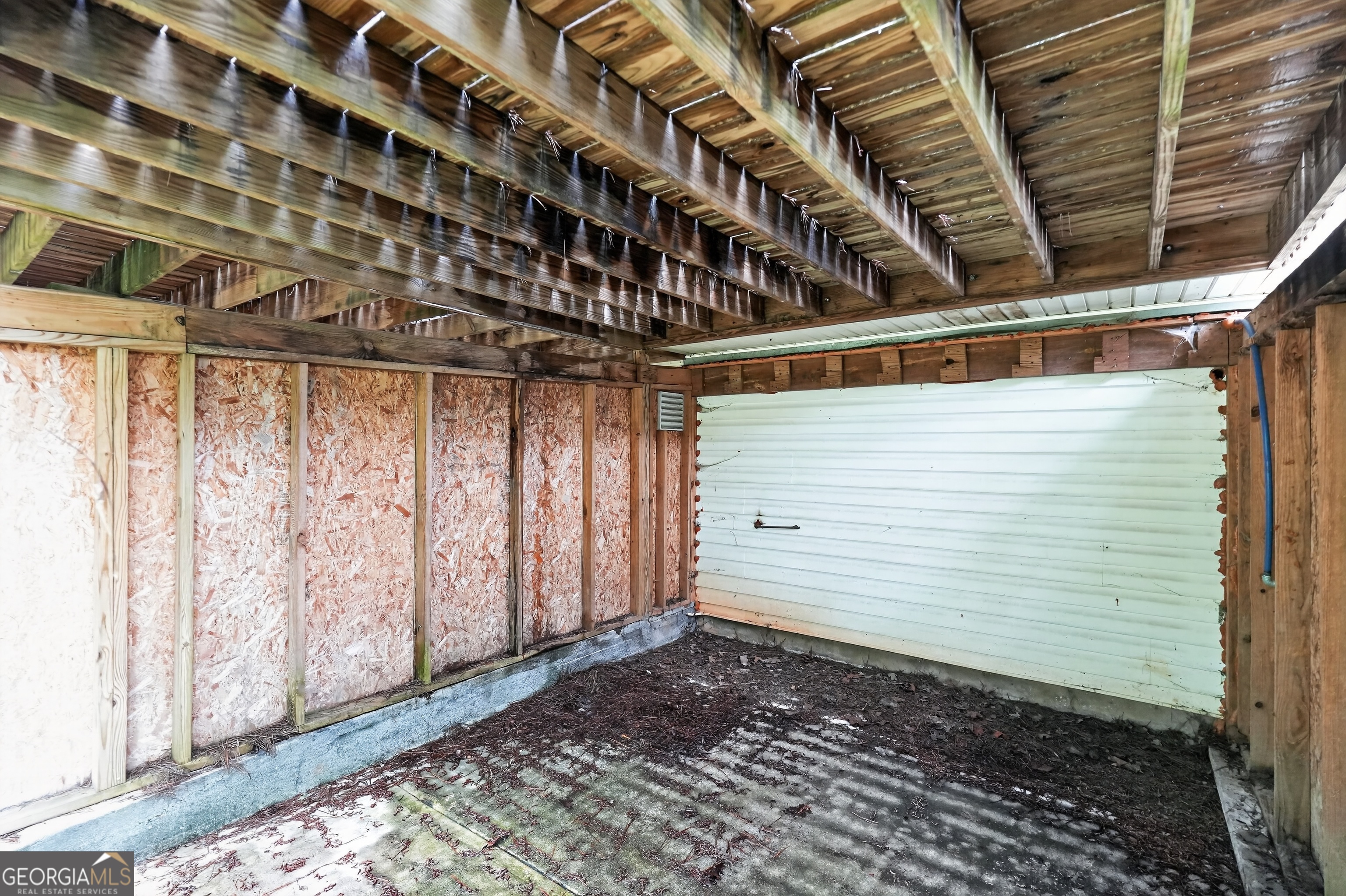 5303 Greenway Drive Property Photo 28