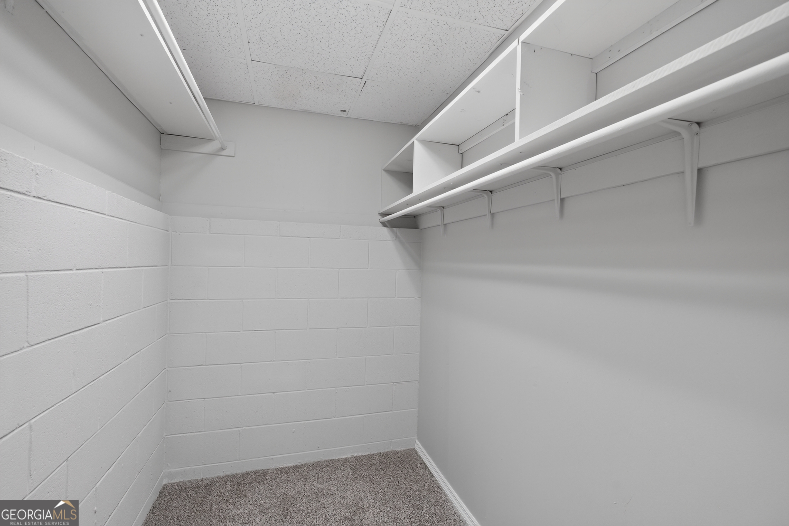 5303 Greenway Drive Property Photo 30