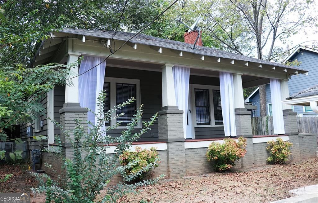 43 Whitefoord Avenue SE Property Photo 1