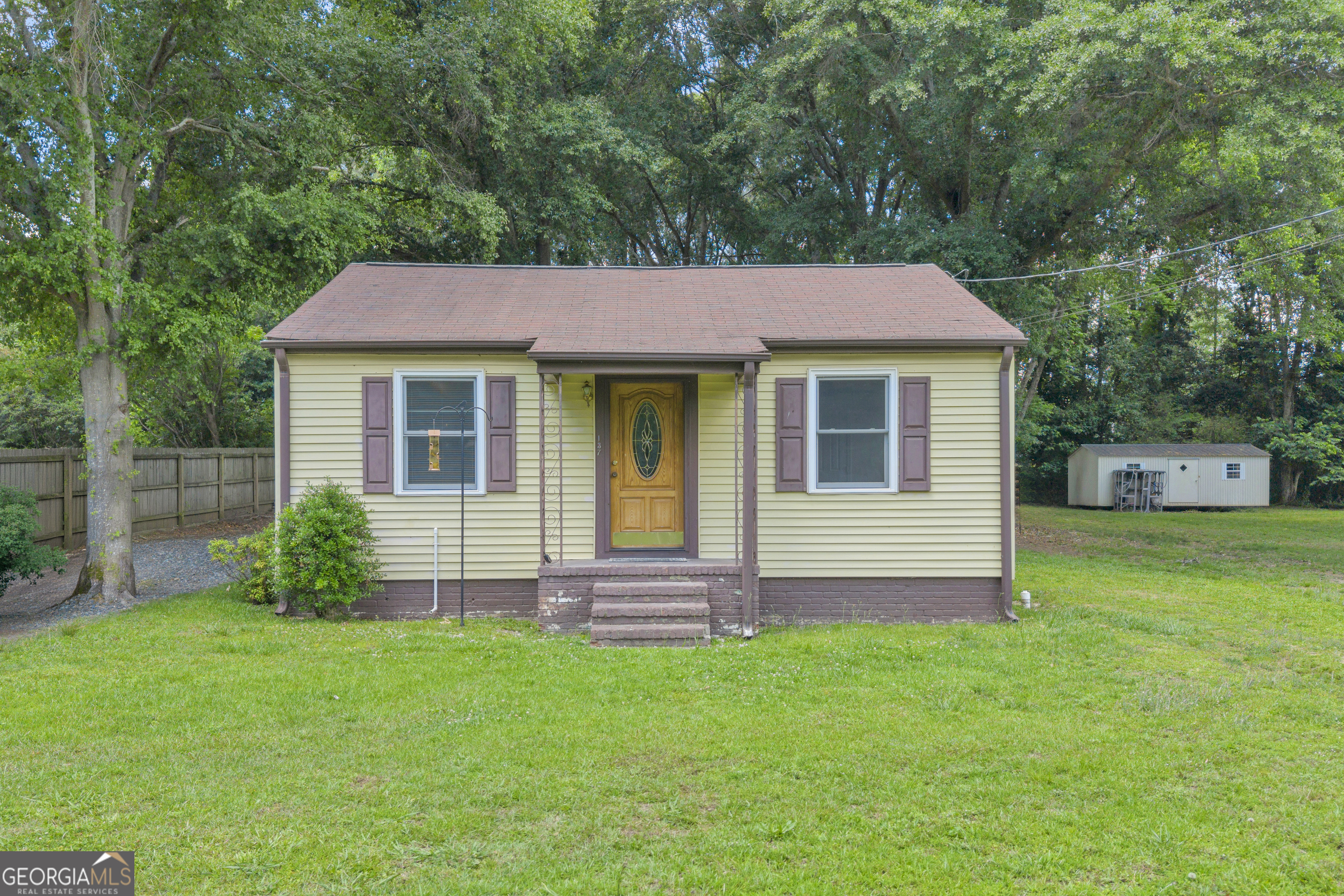 137 Hart Terrace Property Photo 1