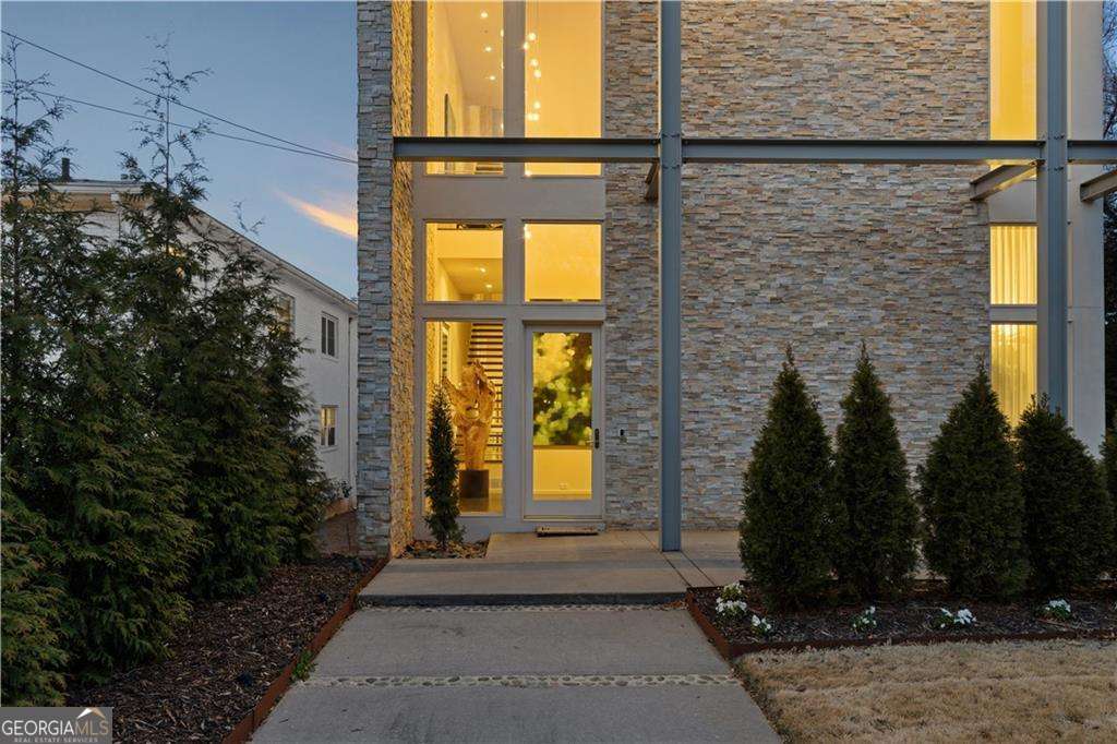 292 9th Street Ne Property Photo 11
