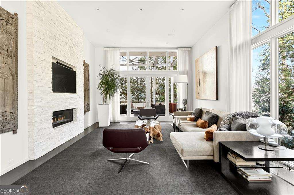 292 9th Street Ne Property Photo 27
