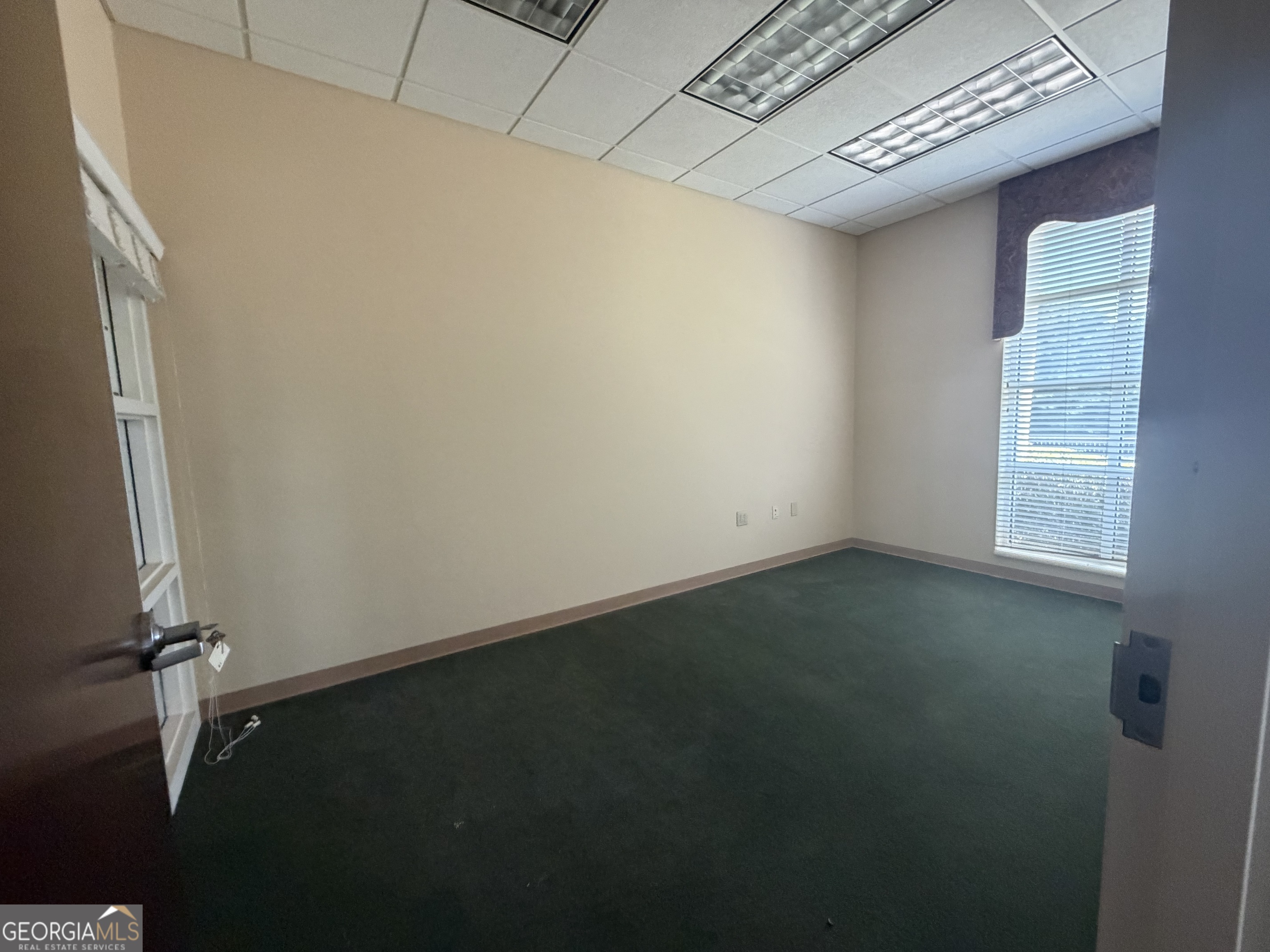 2900 Lexington Road Property Photo 8