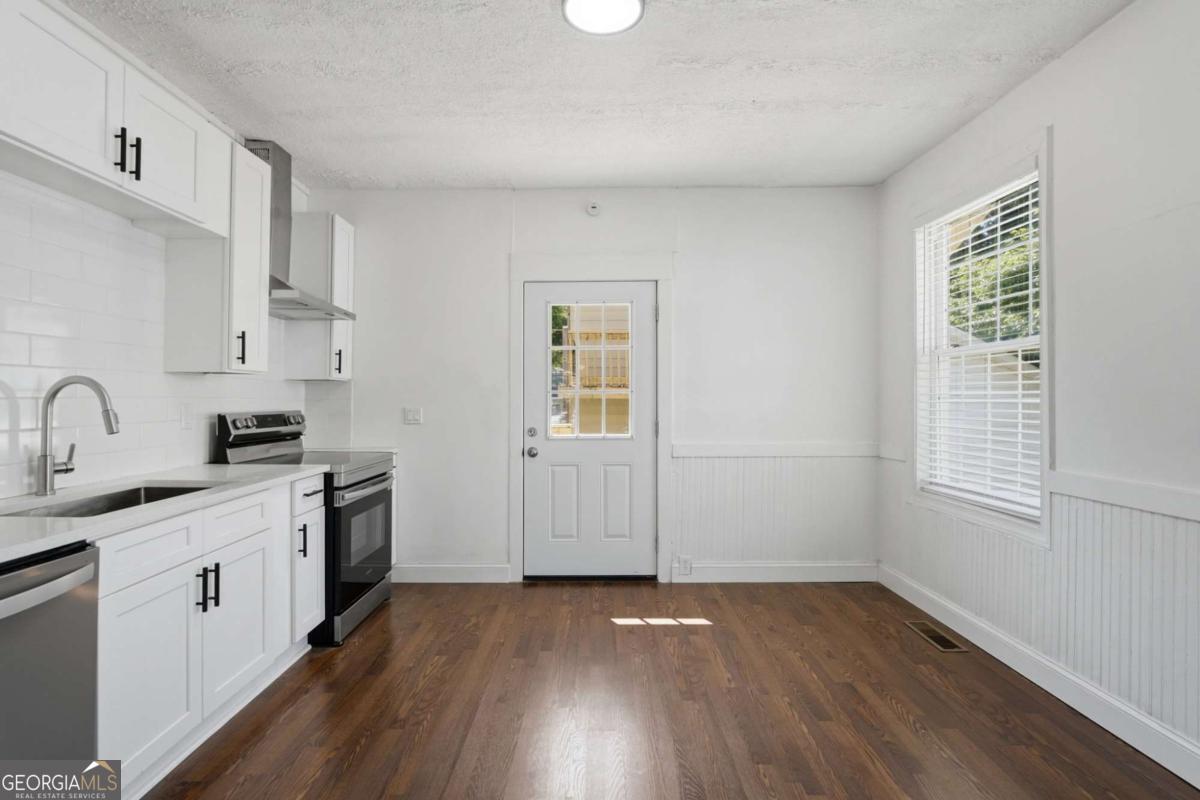 505 E 3rd Street Ne Property Photo 19