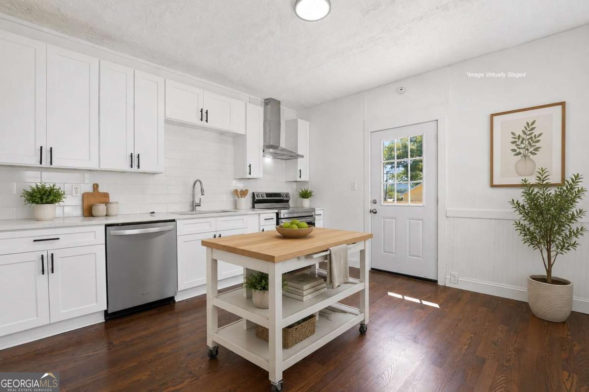 505 E 3rd Street Ne Property Photo 21