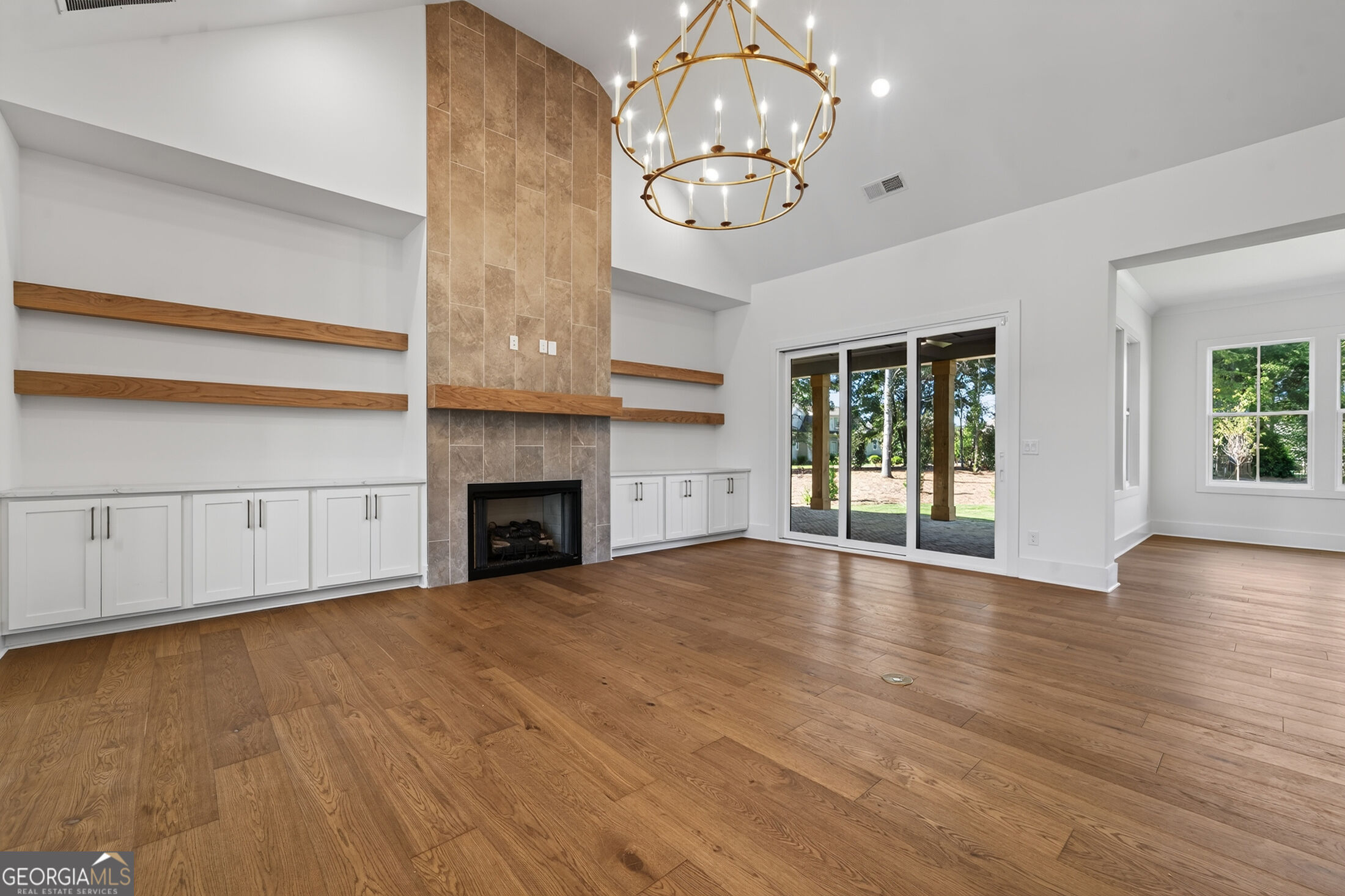 203 Eagles Way Property Photo 6