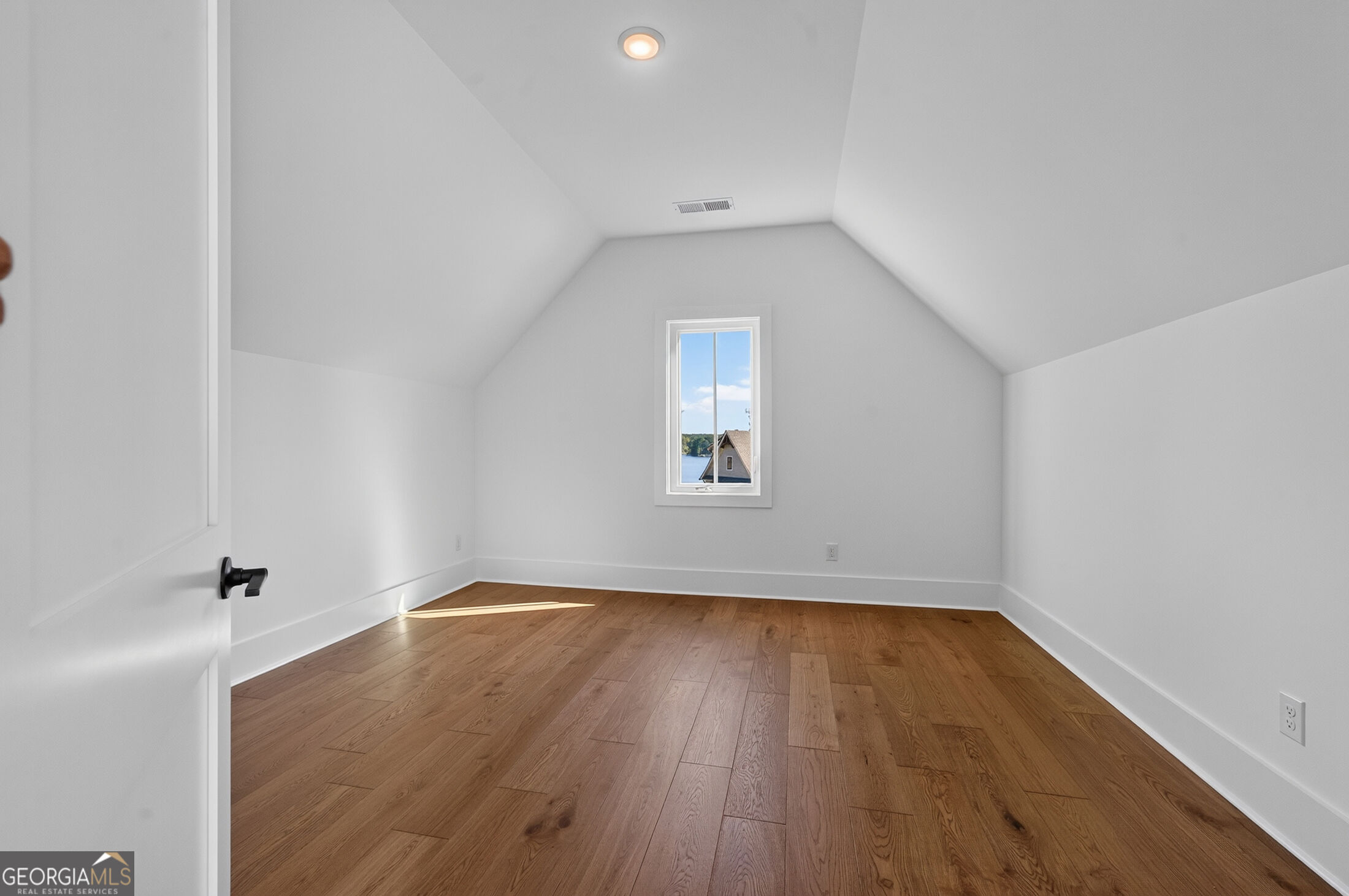 203 Eagles Way Property Photo 30