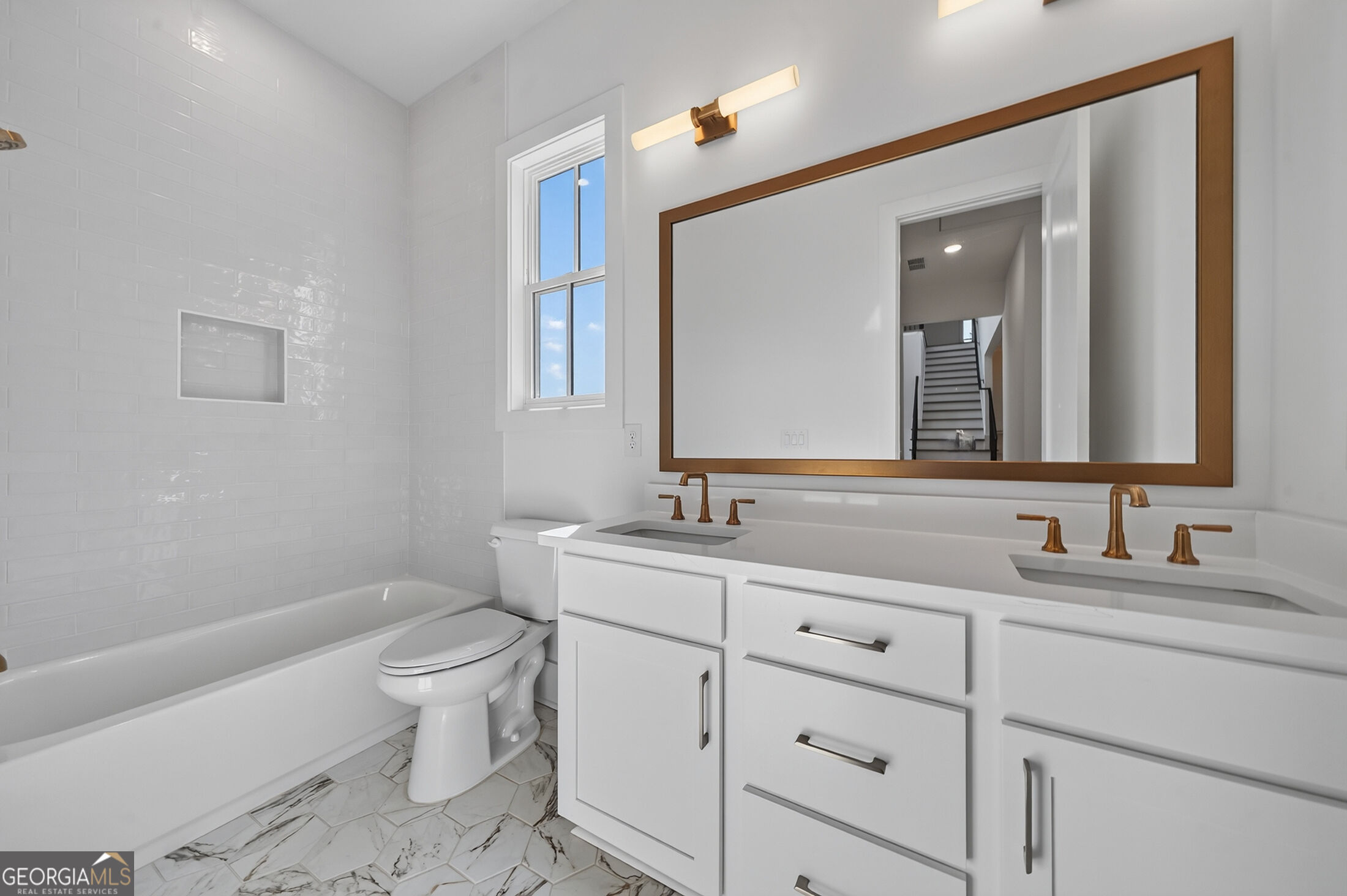 203 Eagles Way Property Photo 34