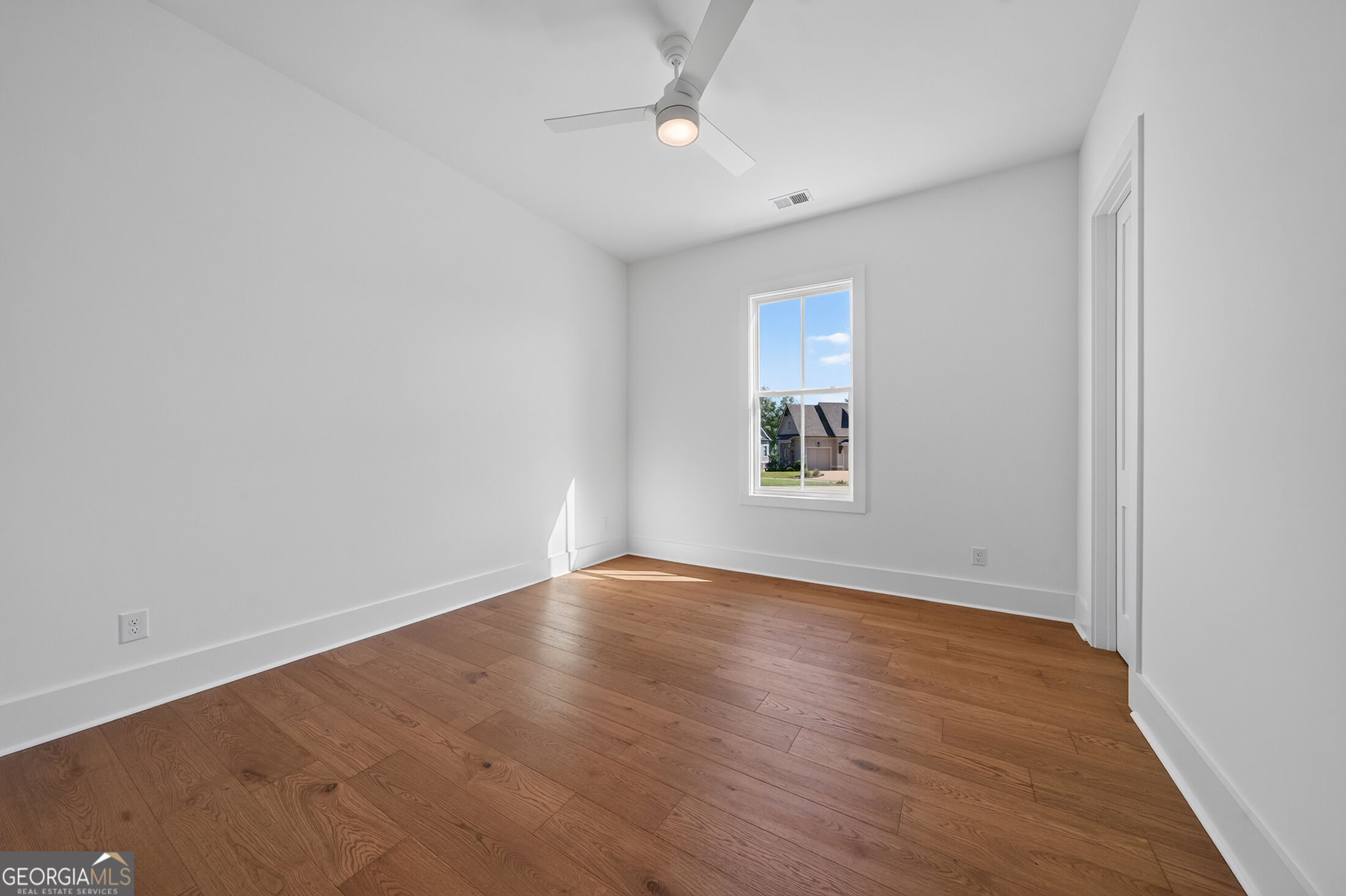 203 Eagles Way Property Photo 35