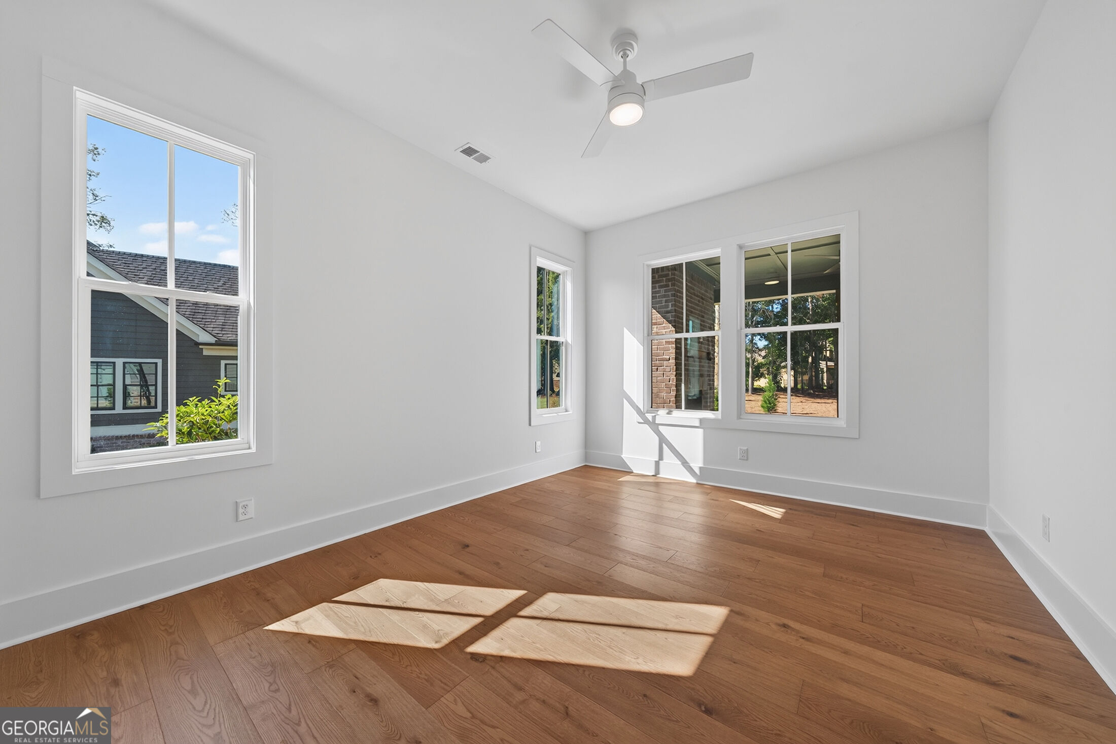 203 Eagles Way Property Photo 37