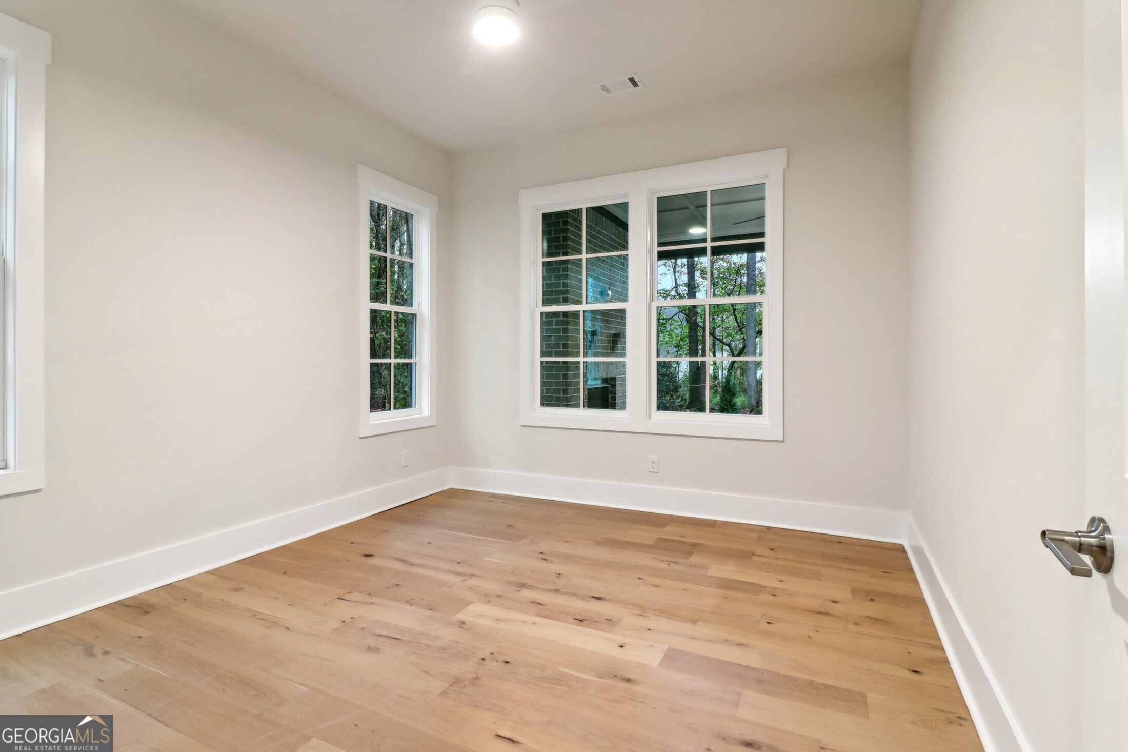 203 Eagles Way Property Photo 43