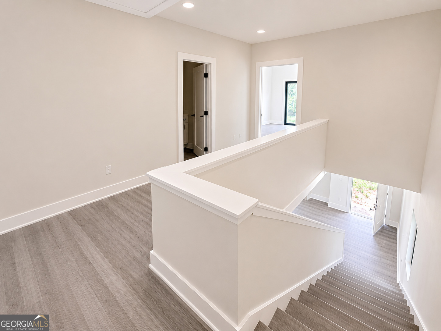 314 E Quilly Street Property Photo 8
