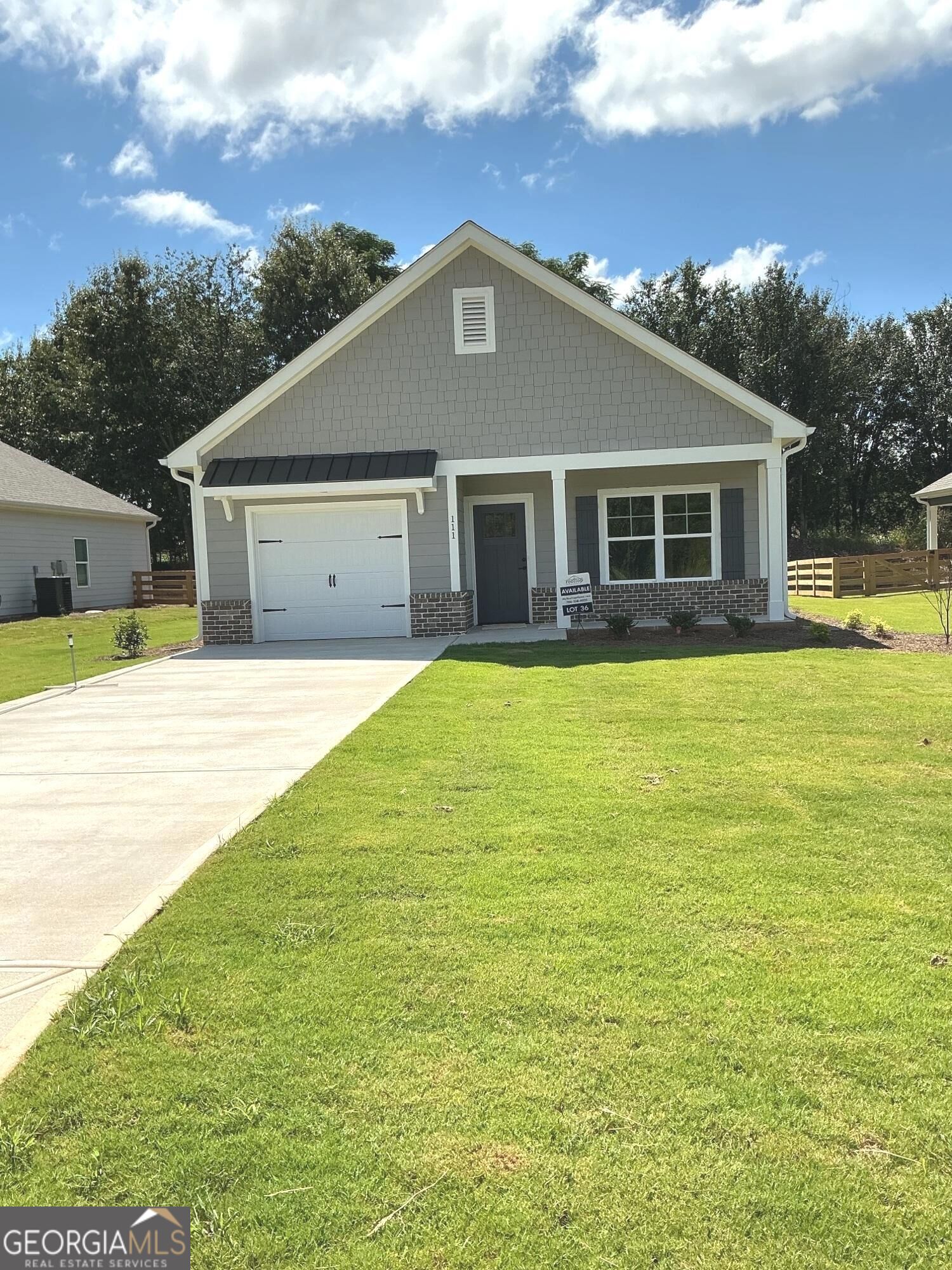 111 Cottage Grove Circle Property Photo 1
