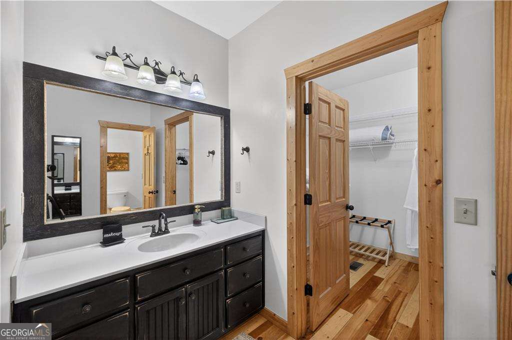 170 Wildwood Court Property Photo 20