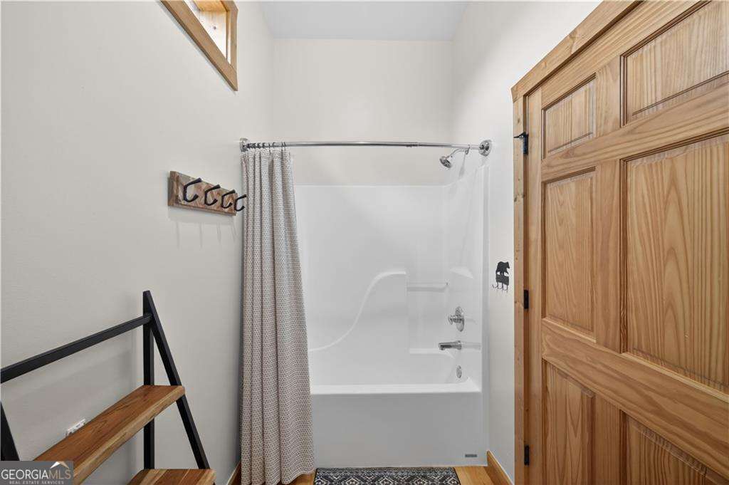 170 Wildwood Court Property Photo 29