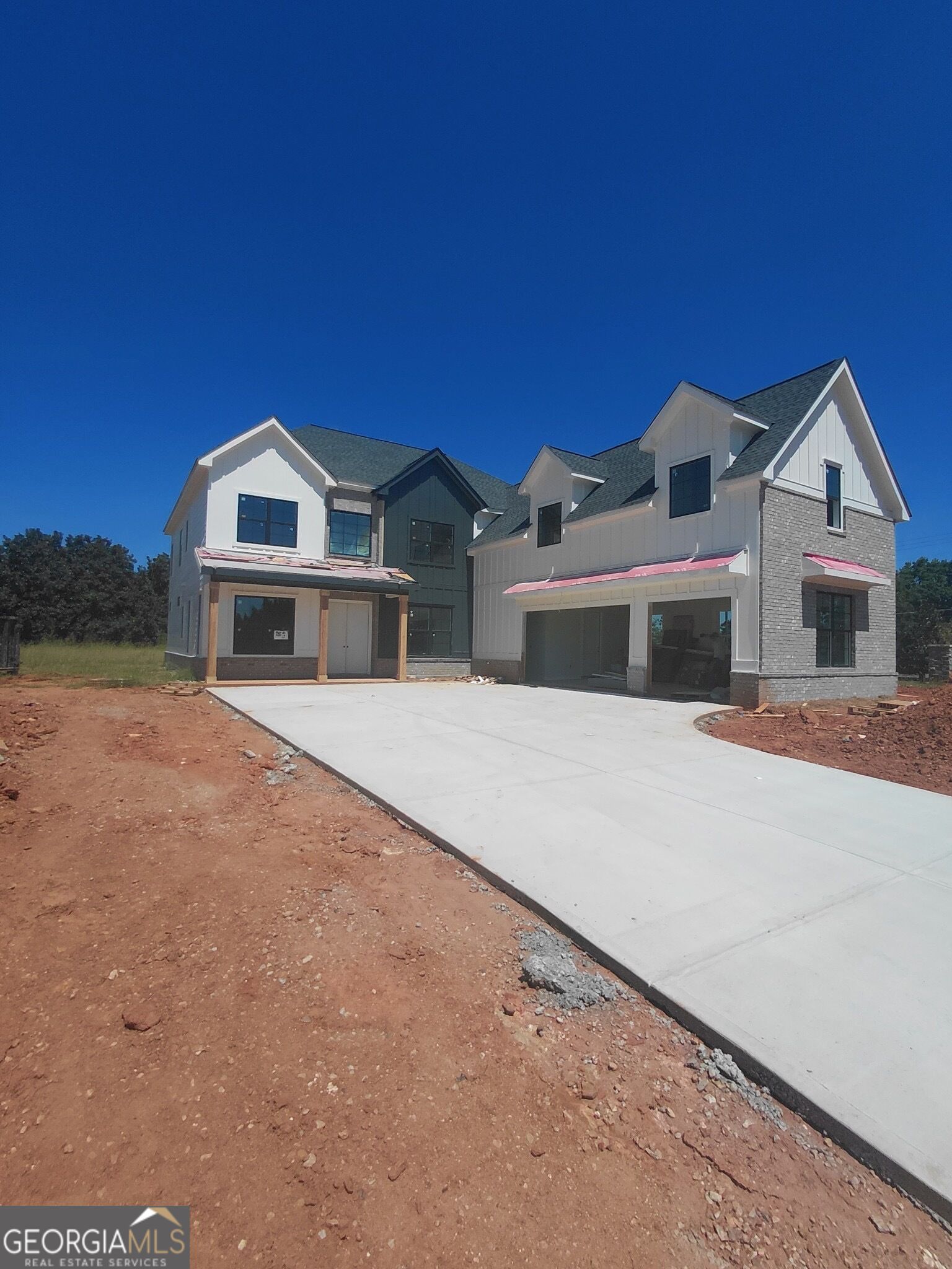 4290 Post Road Property Photo 1