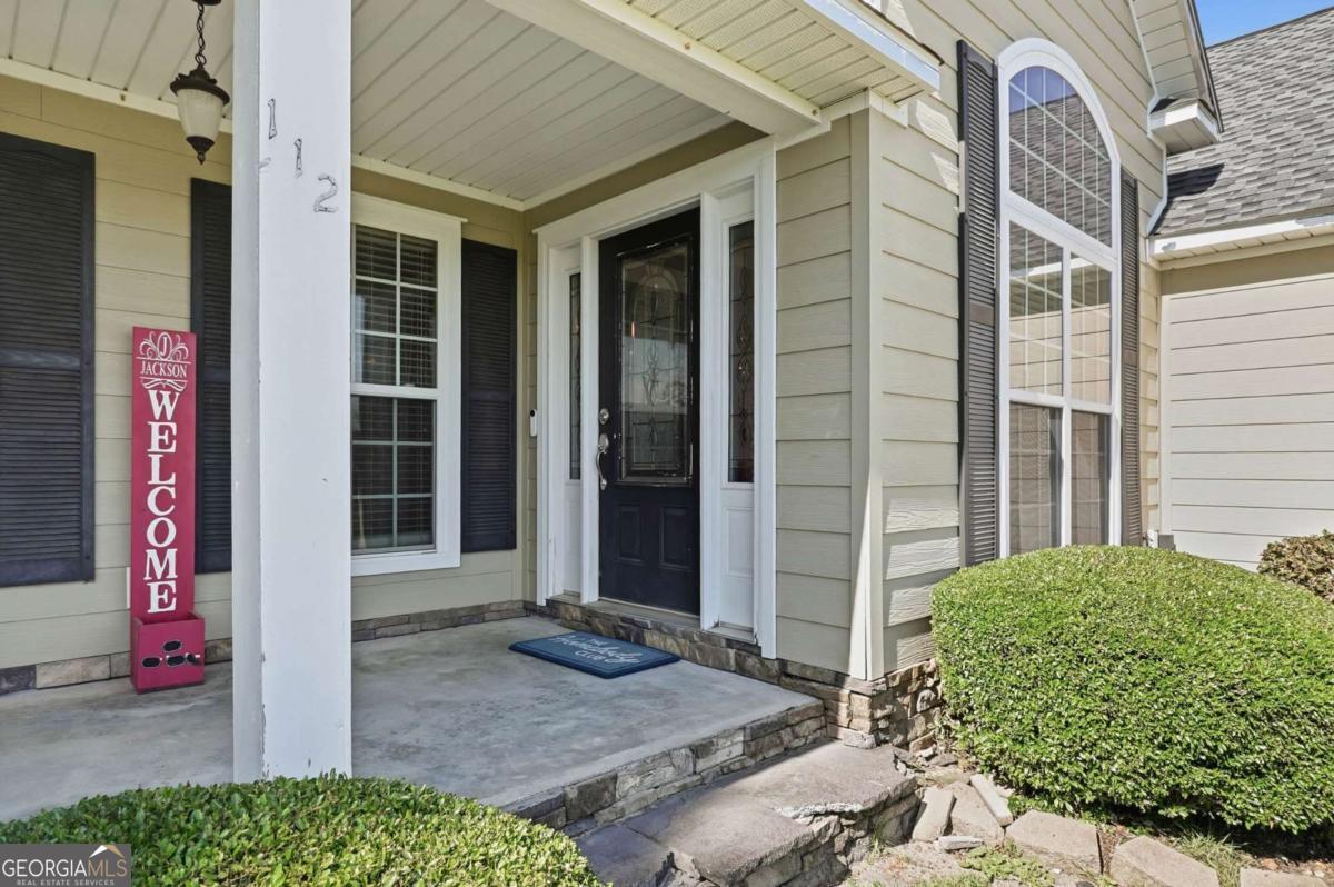 112 Manor Drive Property Photo 8