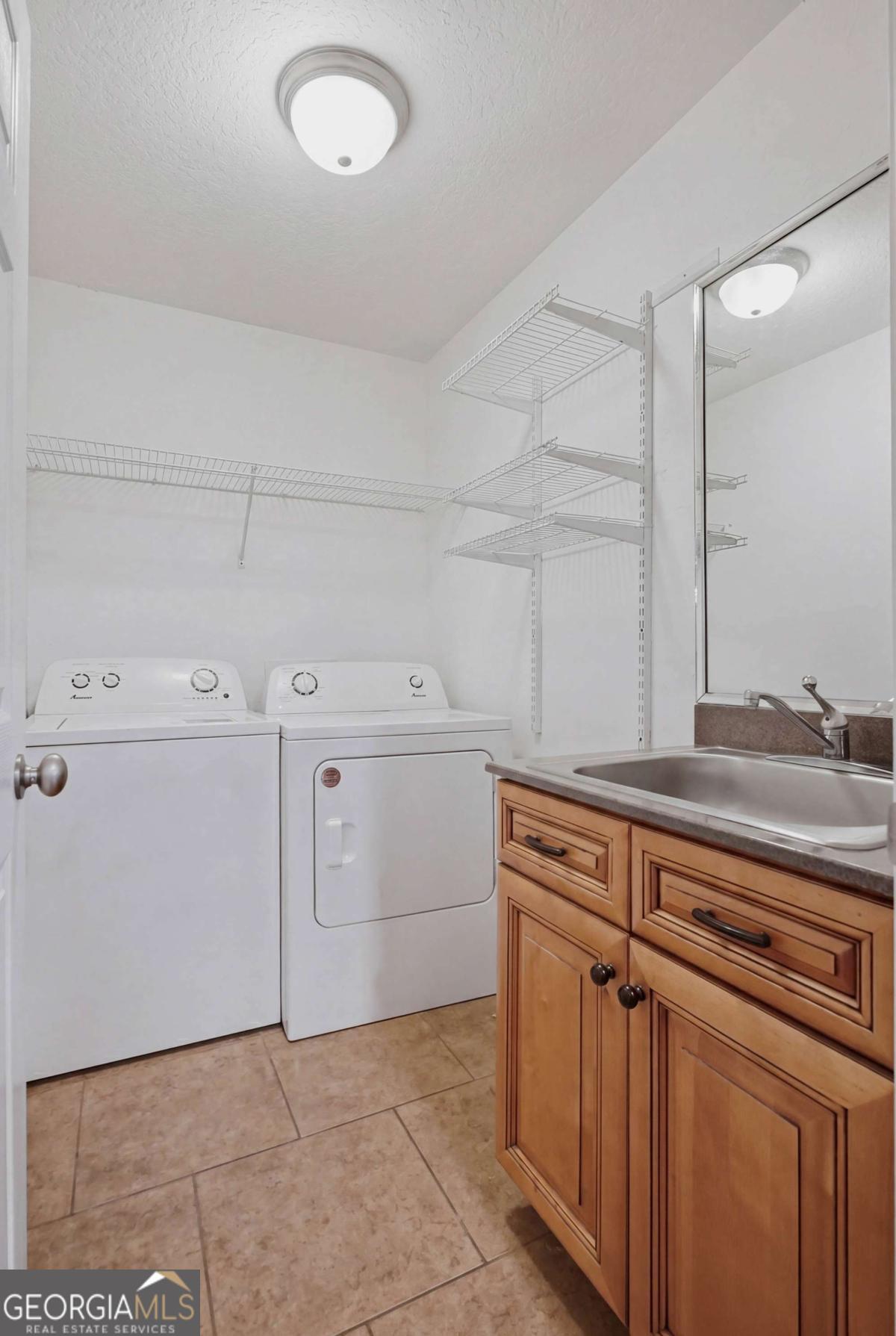 112 Manor Drive Property Photo 39