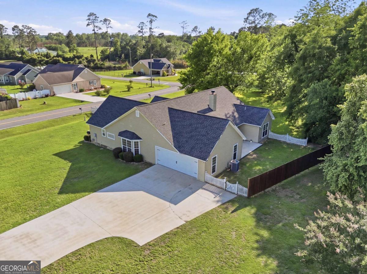 112 Manor Drive Property Photo 46