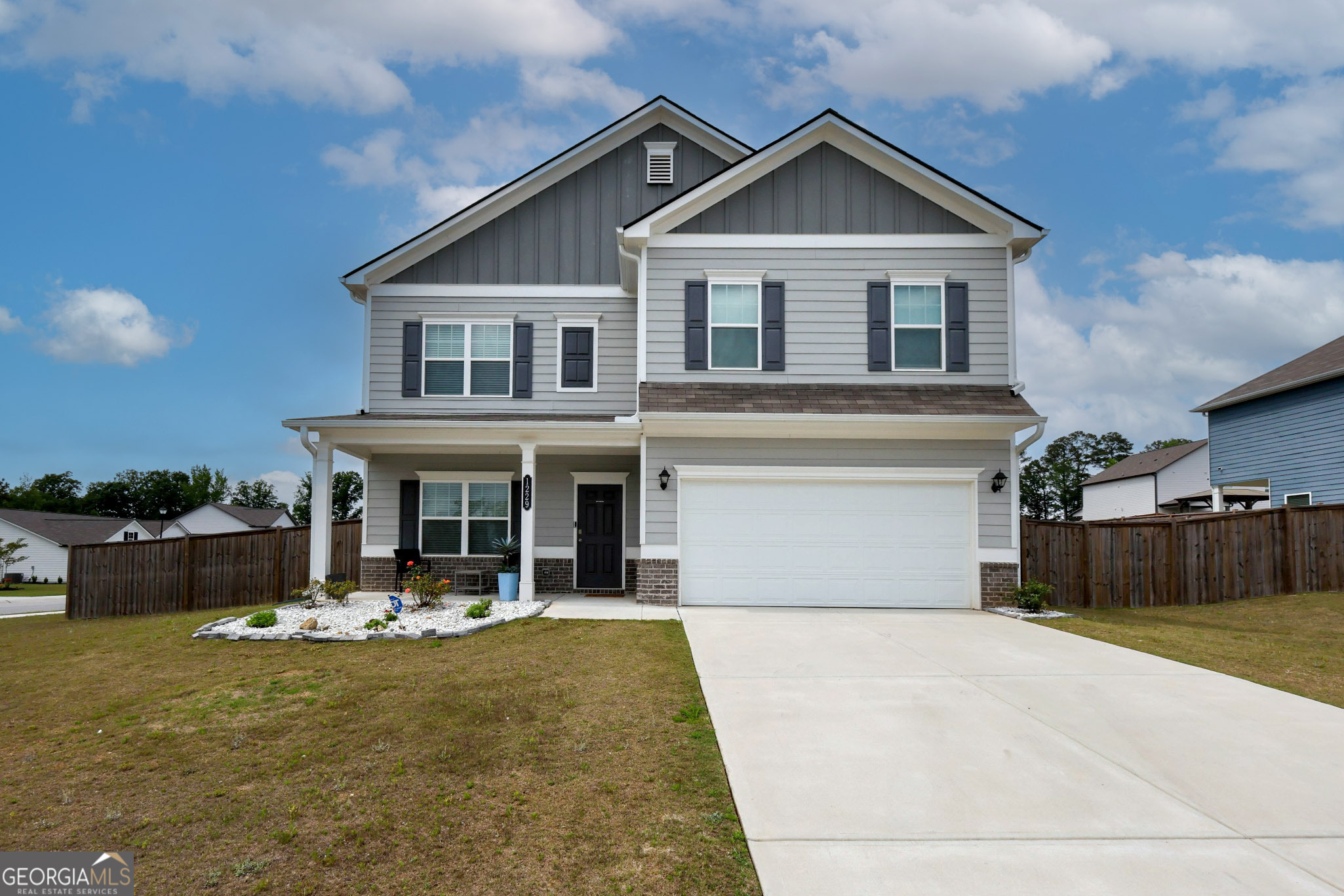 1229 Lyndhurst Lane Property Photo 1