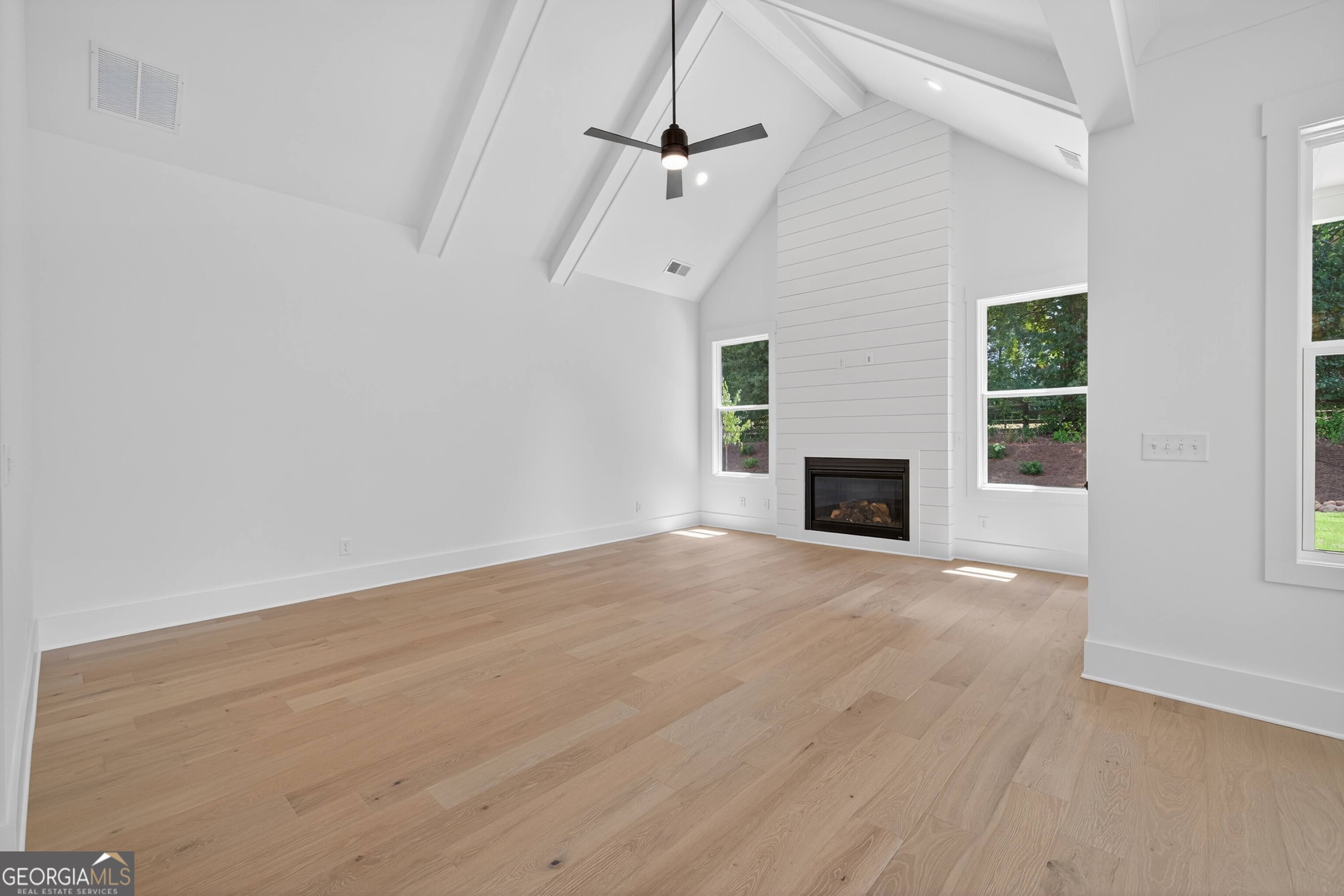 5608 Meadowstone Walk Property Photo 6