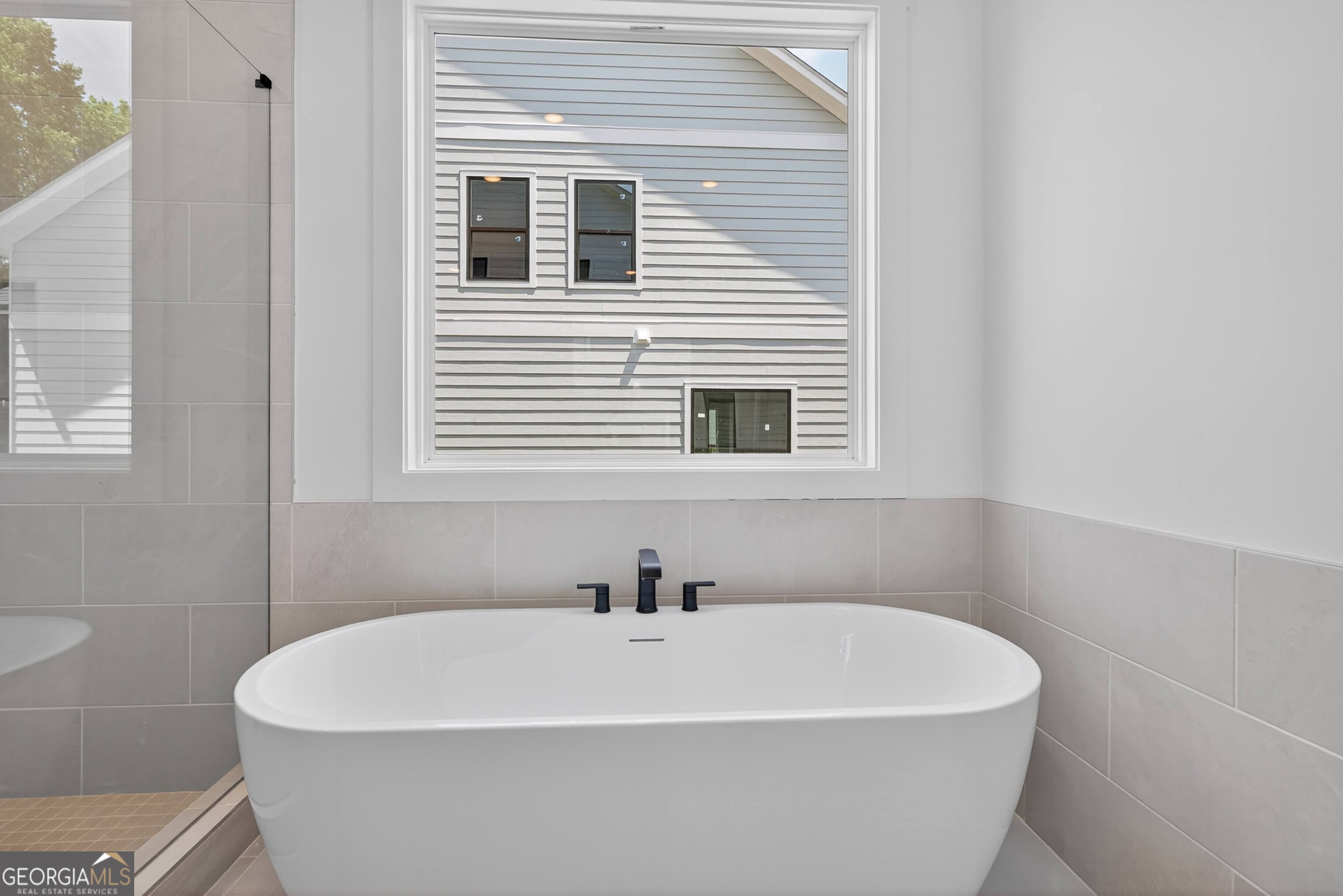 5608 Meadowstone Walk Property Photo 13