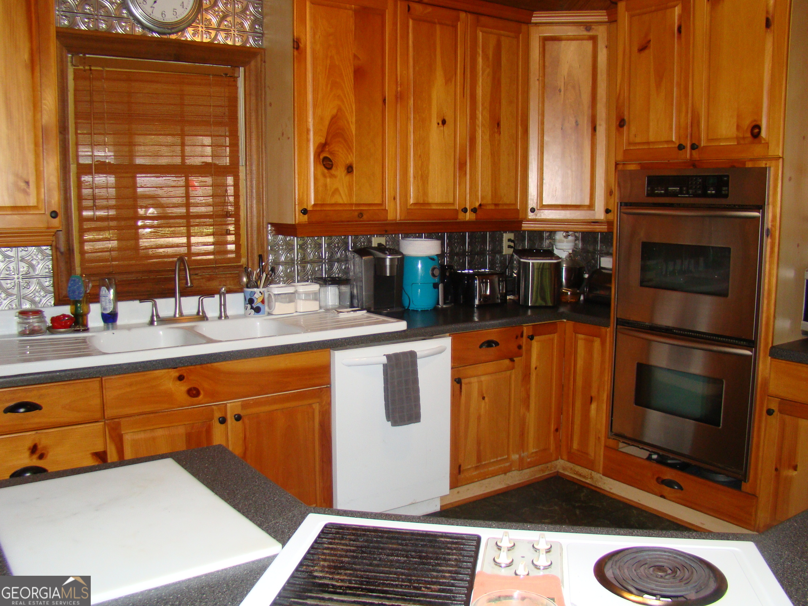 38 Morrisons Point Drive Property Photo 9