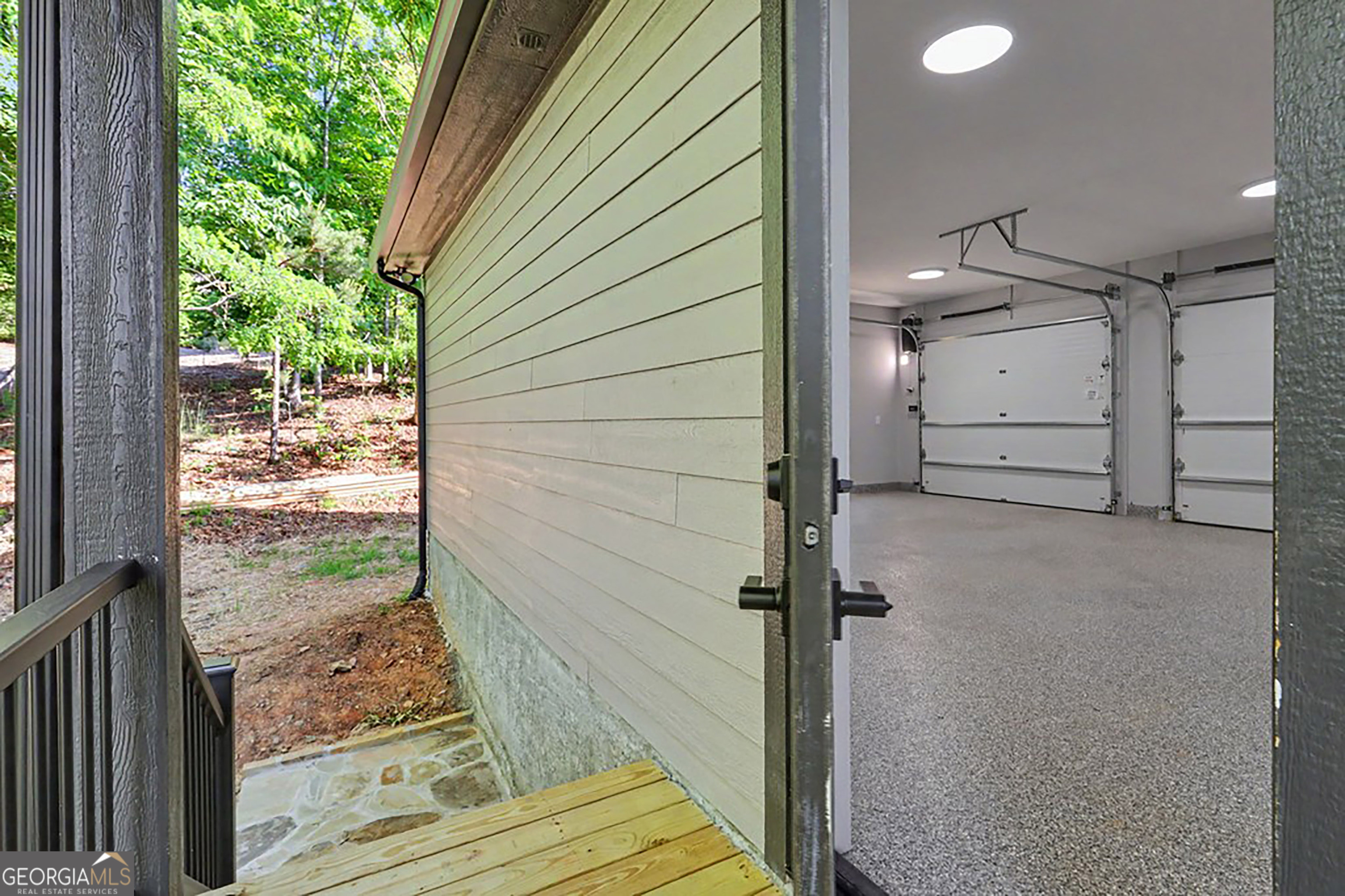 383 Rustic Barn Trail Property Photo 65