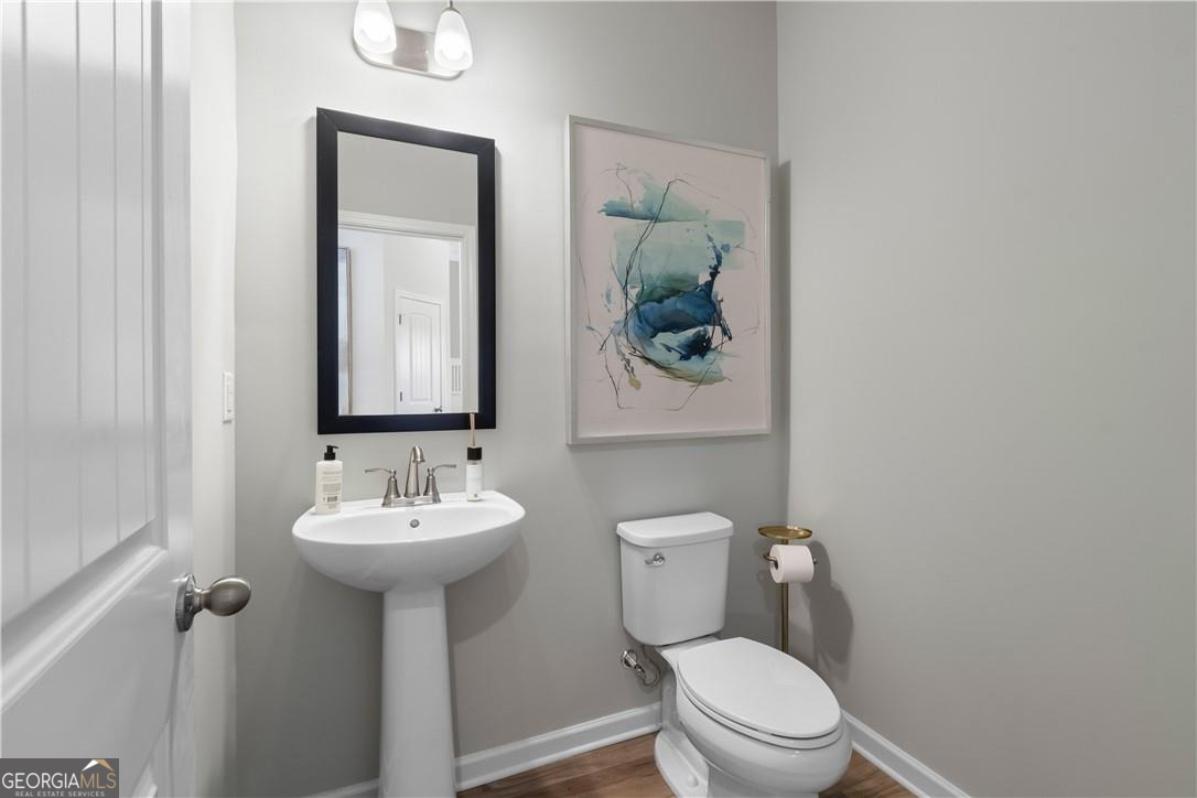 239 Abbotts Crossing Circle Property Photo 6