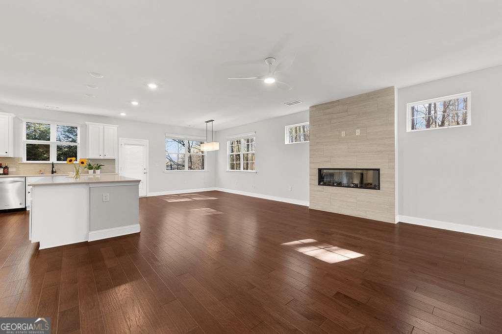 3592 Amarath Terrace Property Photo 8