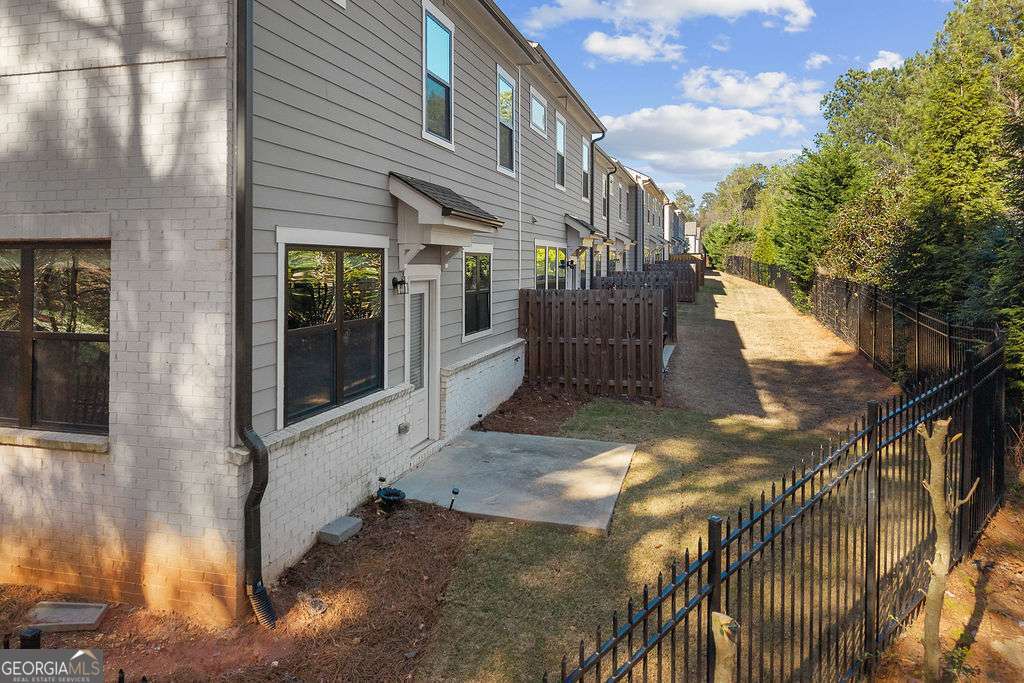 3592 Amarath Terrace Property Photo 41