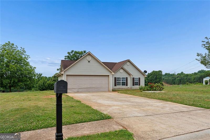 3531 Pennington Trail Property Photo 3