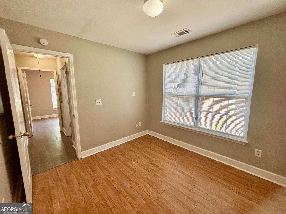 2595 Elliott Street Nw Property Photo 20