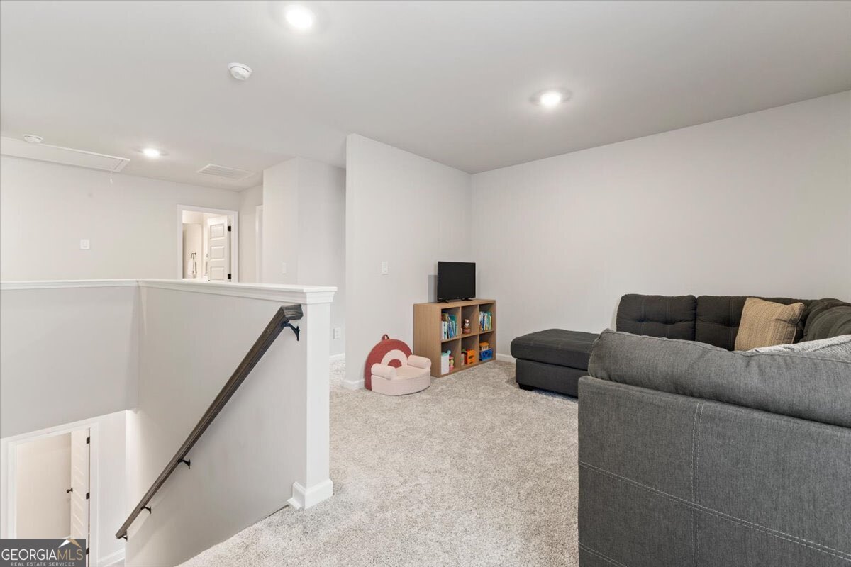 4231 Portsbrook Avenue Property Photo 42