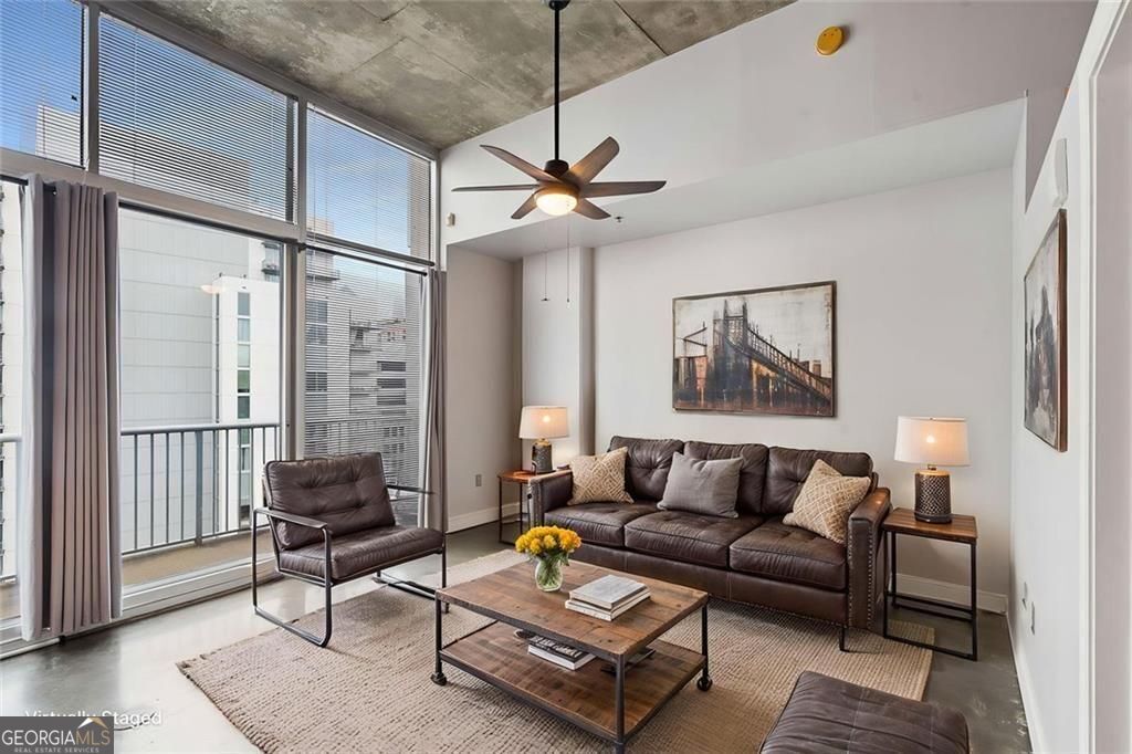 44 Peachtree Place Nw # 2027 Property Photo 1