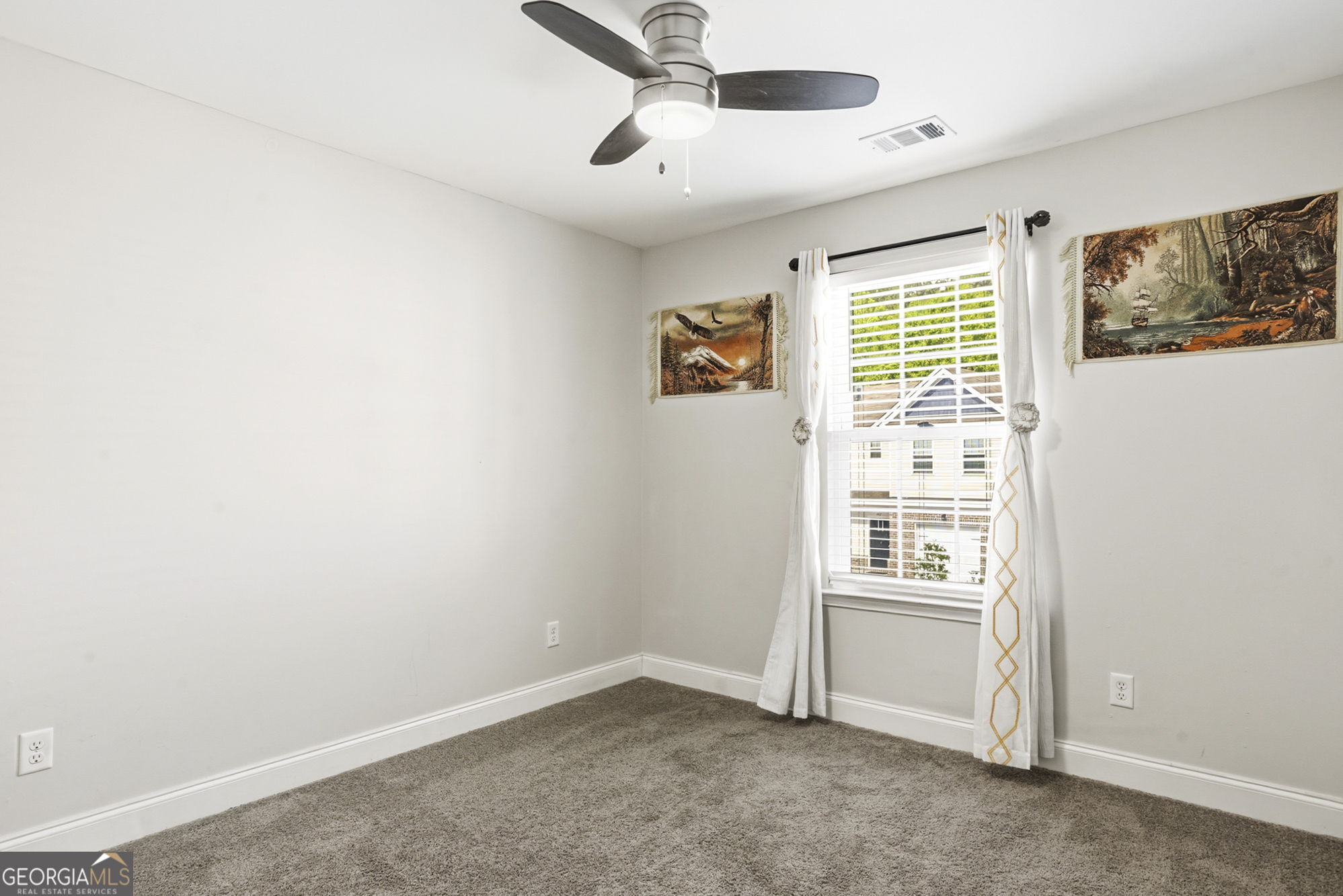 437 Governor Treutlen Circle Property Photo 6