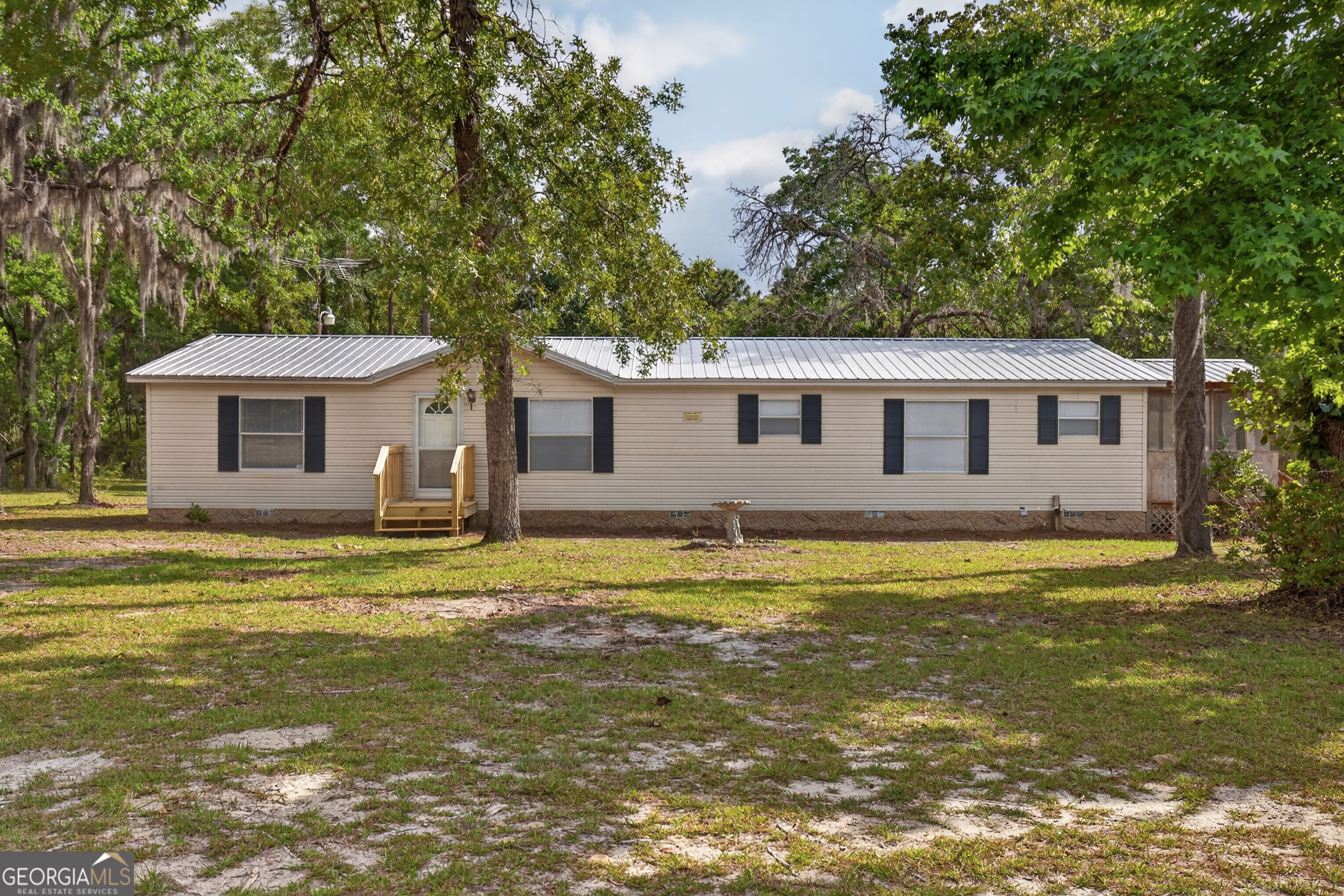 110 Douglas Loop Property Photo 1