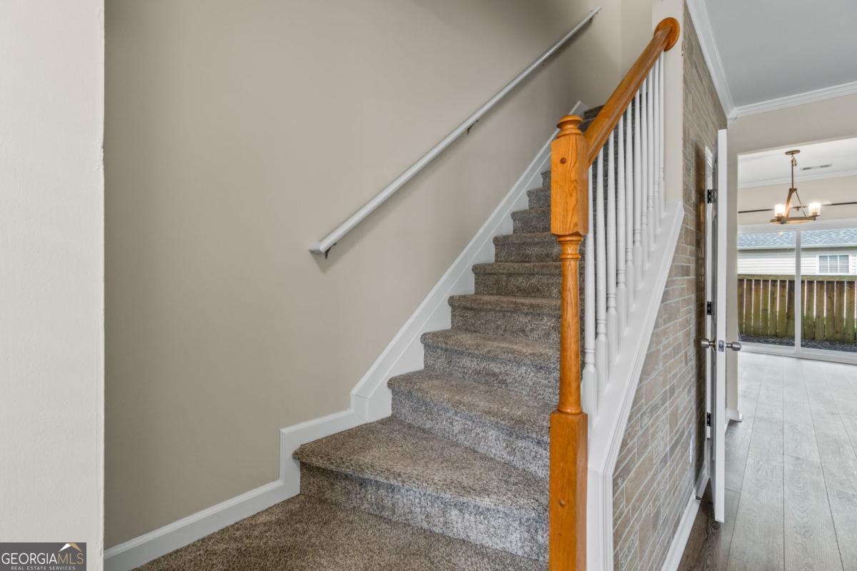 2215 Kilmington Square Property Photo 15