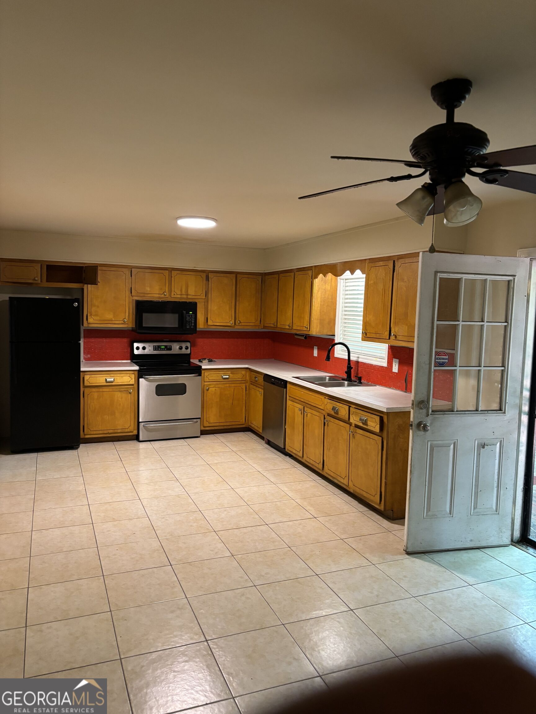 2399 Wexford Drive Property Photo 17