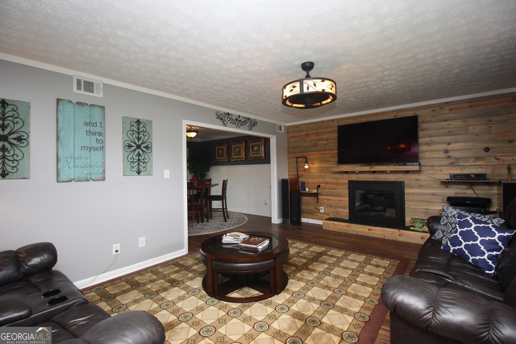 231 Murphy Road Property Photo 2