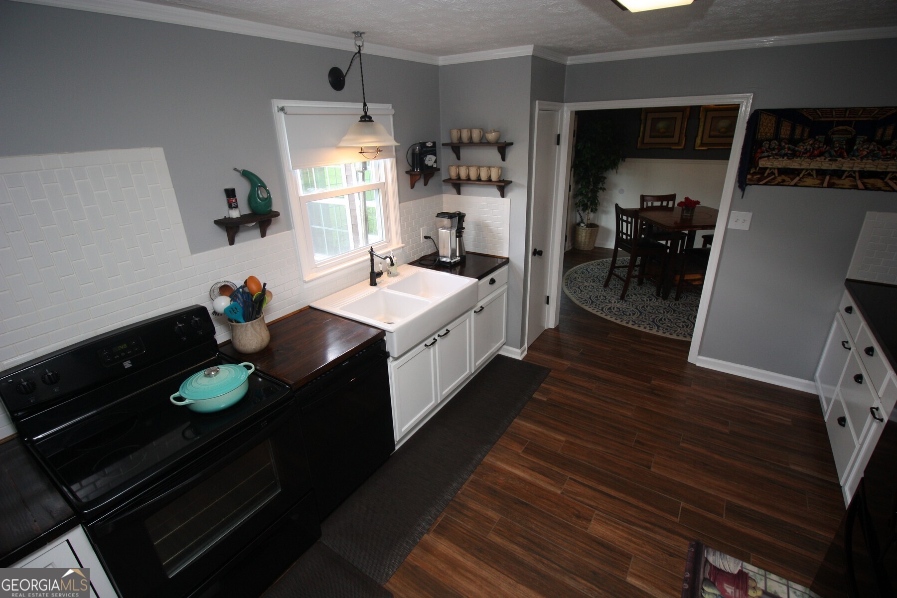 231 Murphy Road Property Photo 3