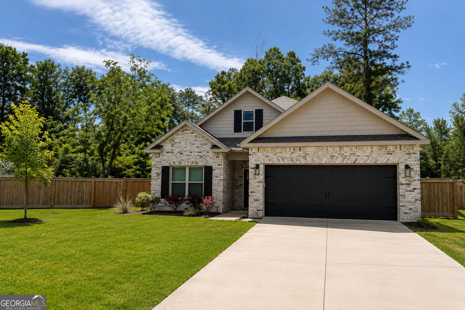 217 Willowbrook Lane Property Photo 1