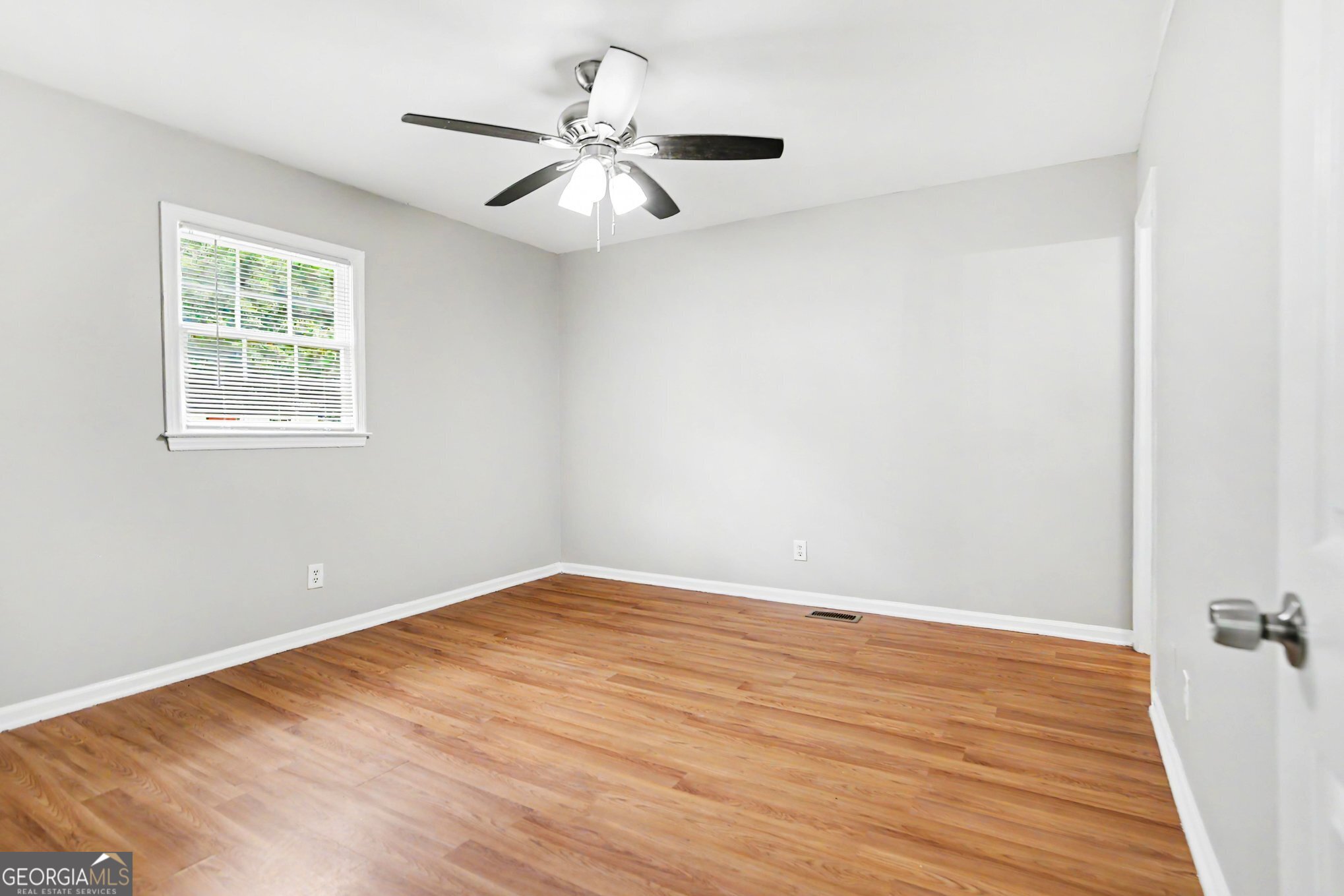 10646 Eagle Drive Property Photo 14
