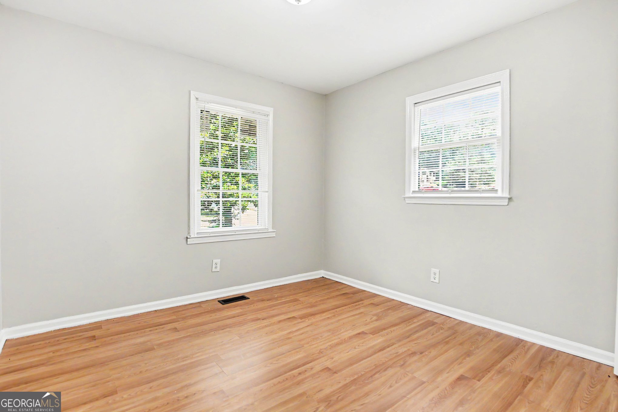10646 Eagle Drive Property Photo 16